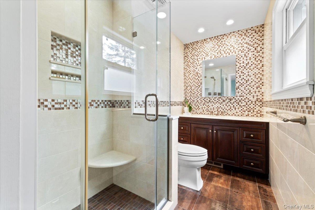 8507 Avon Street – For Sale photo 21
