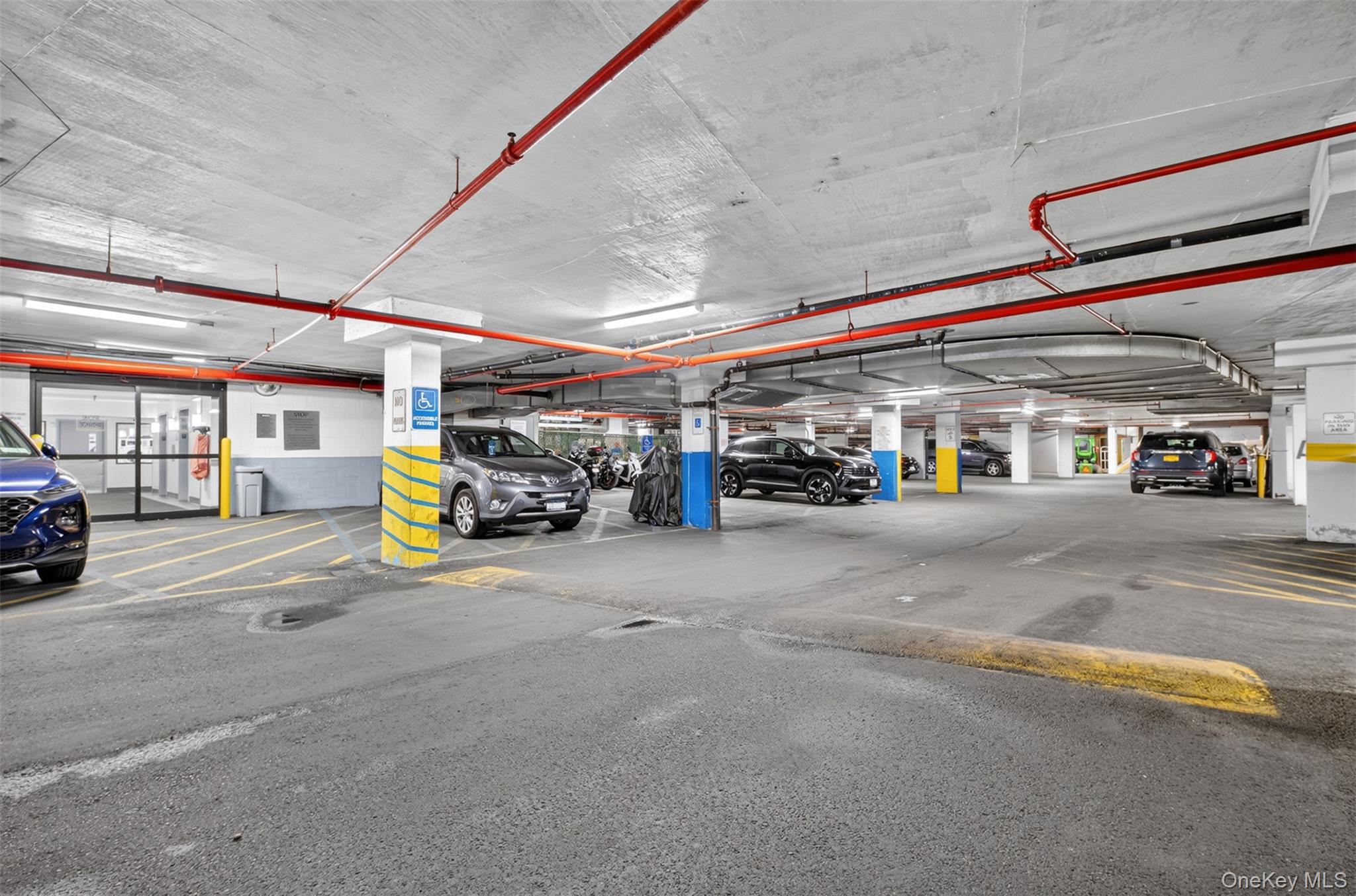 25-40 Shore Boulevard, Unit 15Q photo 20