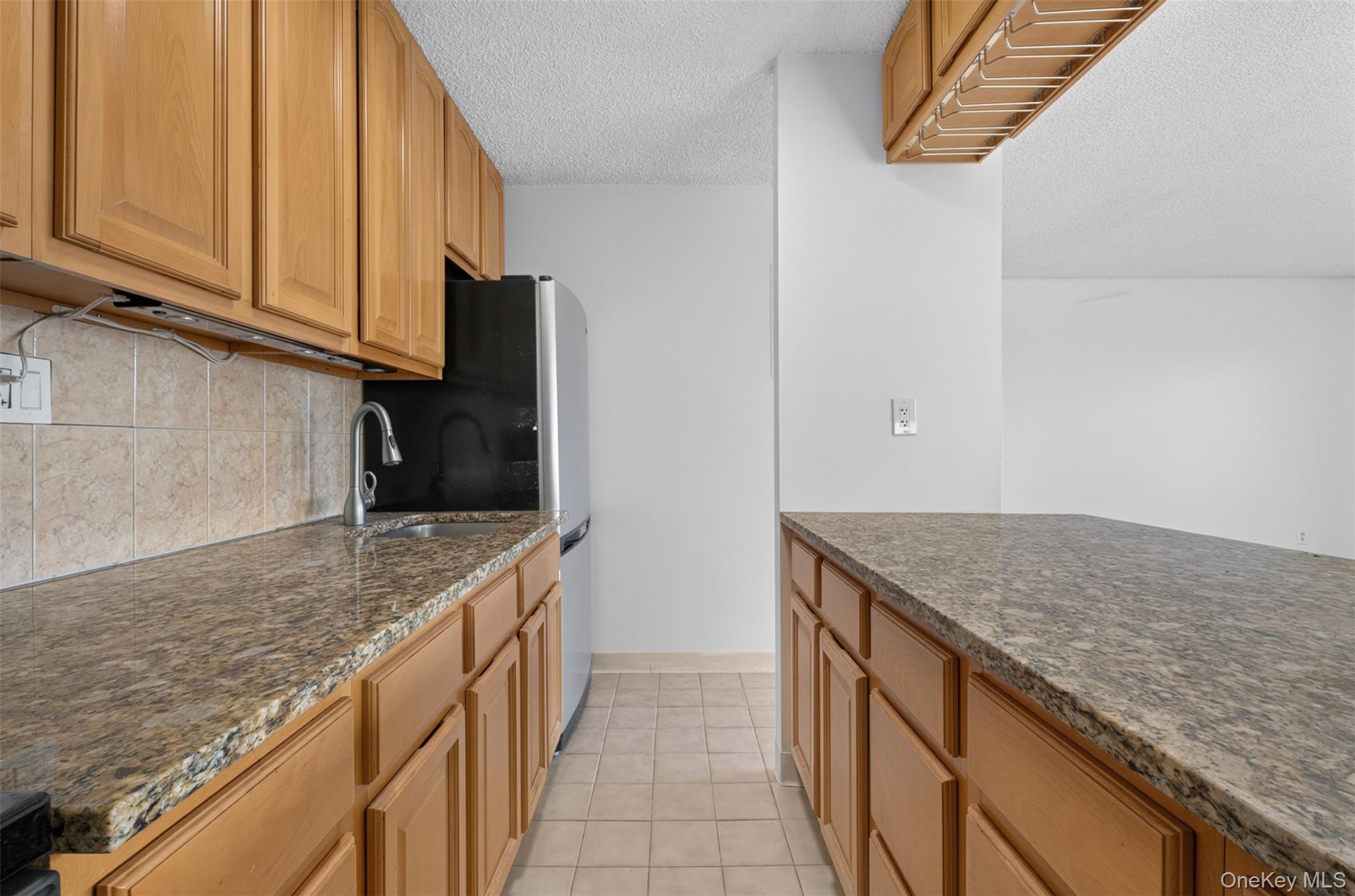 25-40 Shore Boulevard, Unit 15Q photo 13