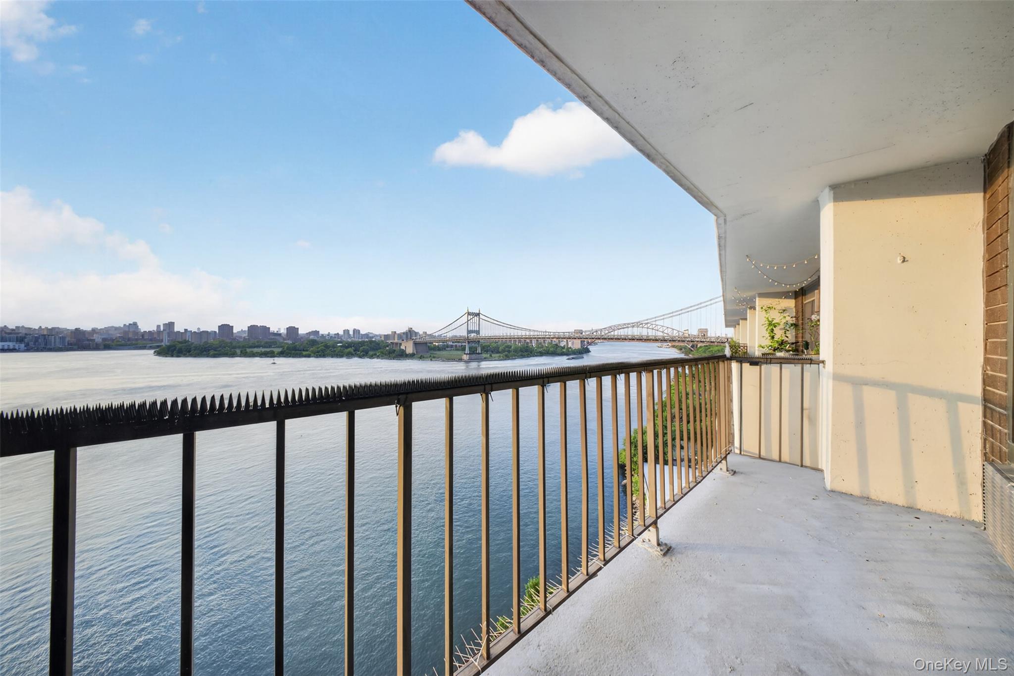 25-40 Shore Boulevard, Unit 15Q photo 16