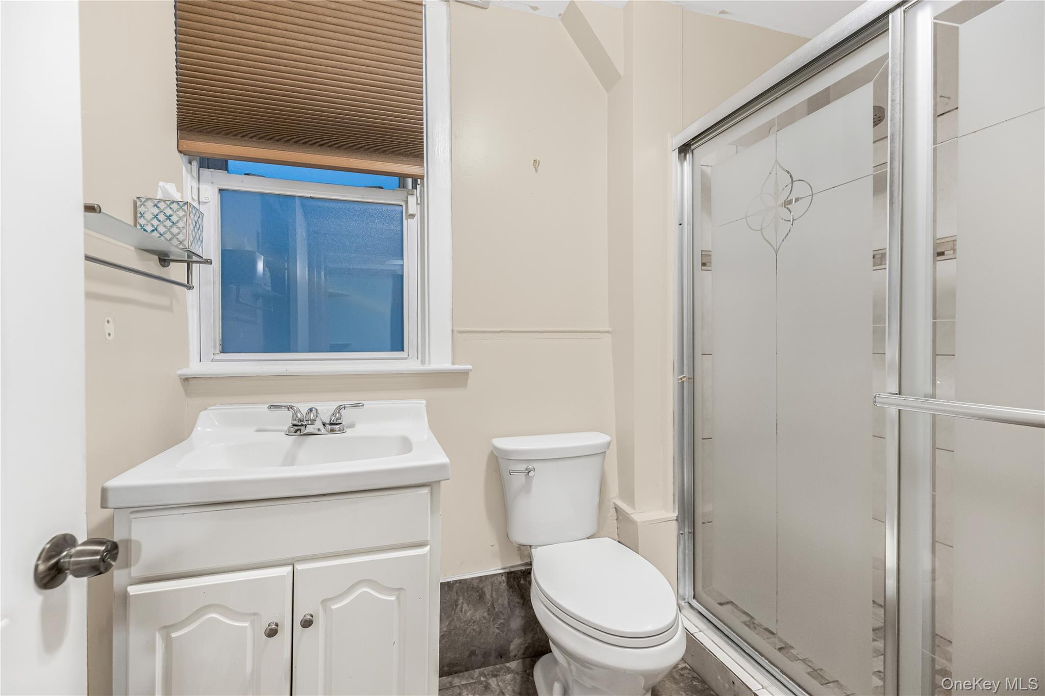2889 Zulette Avenue – For Sale photo 21