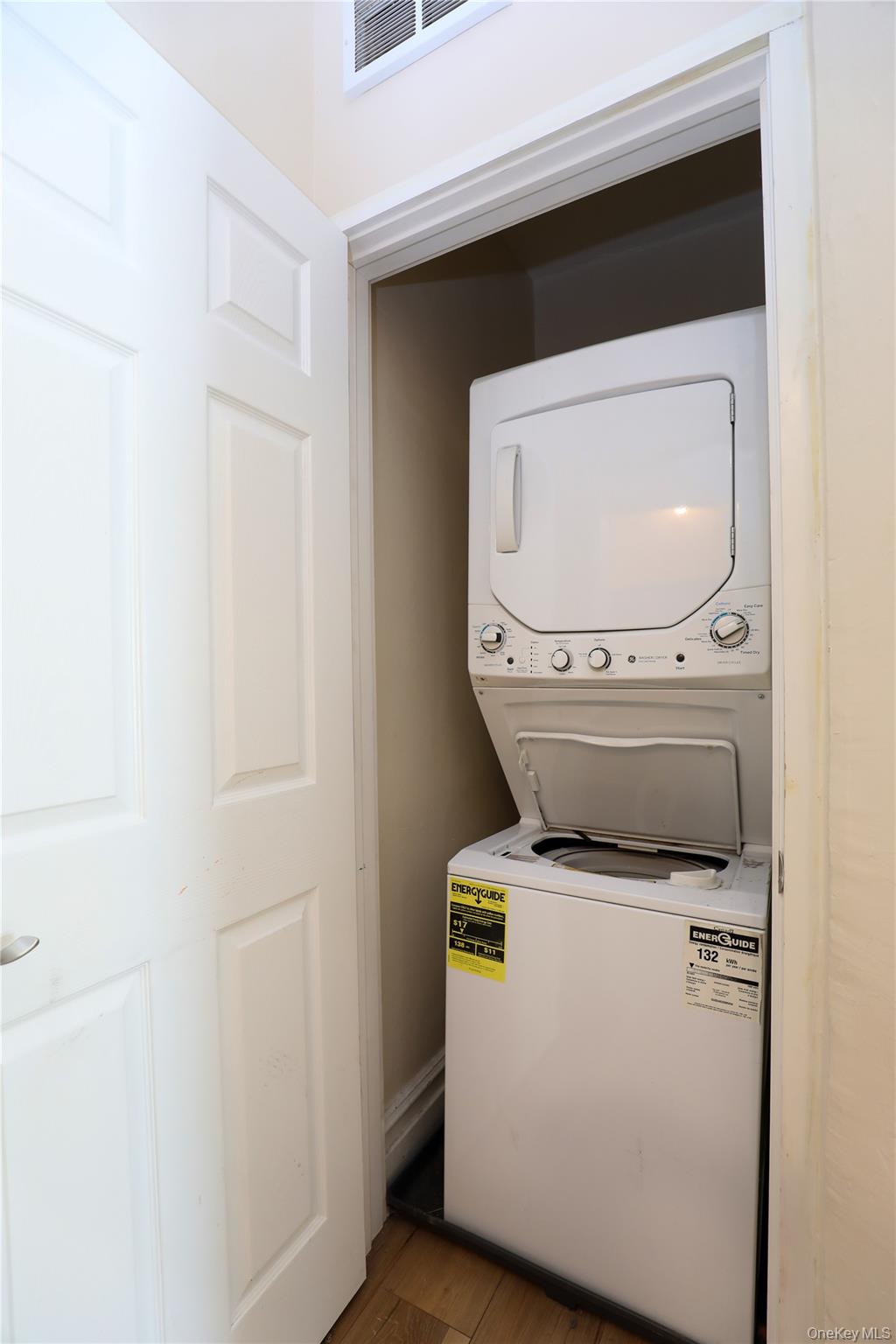 144 Saint James Street, Unit 1a photo 13