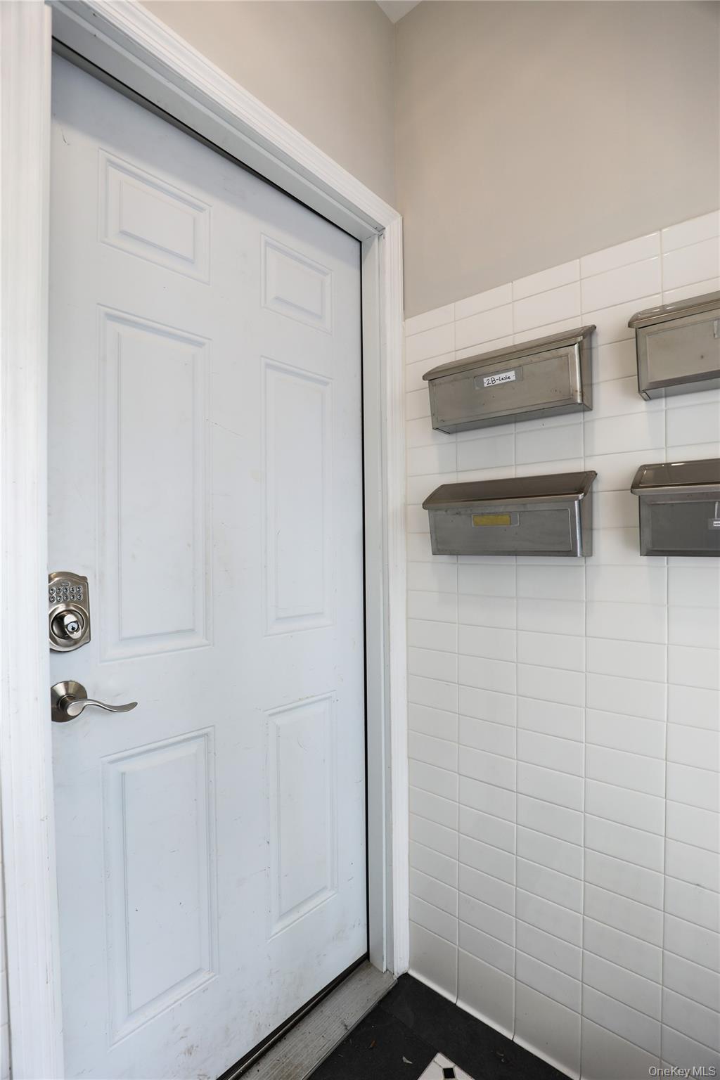 144 Saint James Street, Unit 1a photo 5