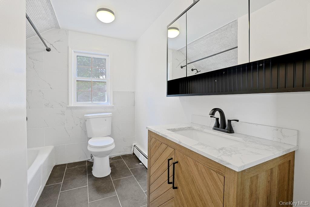 547 King Street, Unit A photo 14