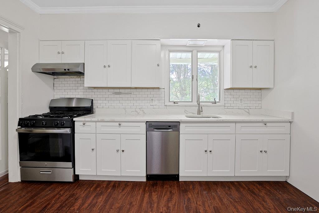 547 King Street, Unit A photo 3