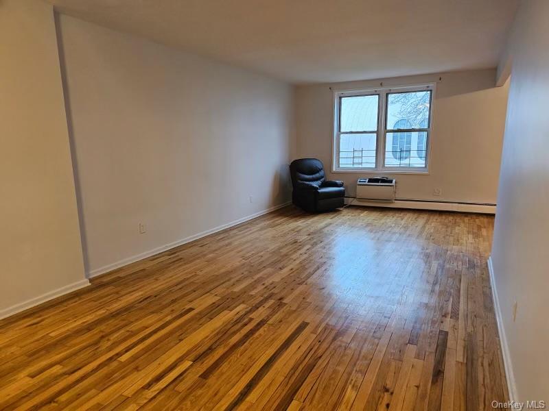 151-05 Cross Island Parkway, Unit 3E photo 4