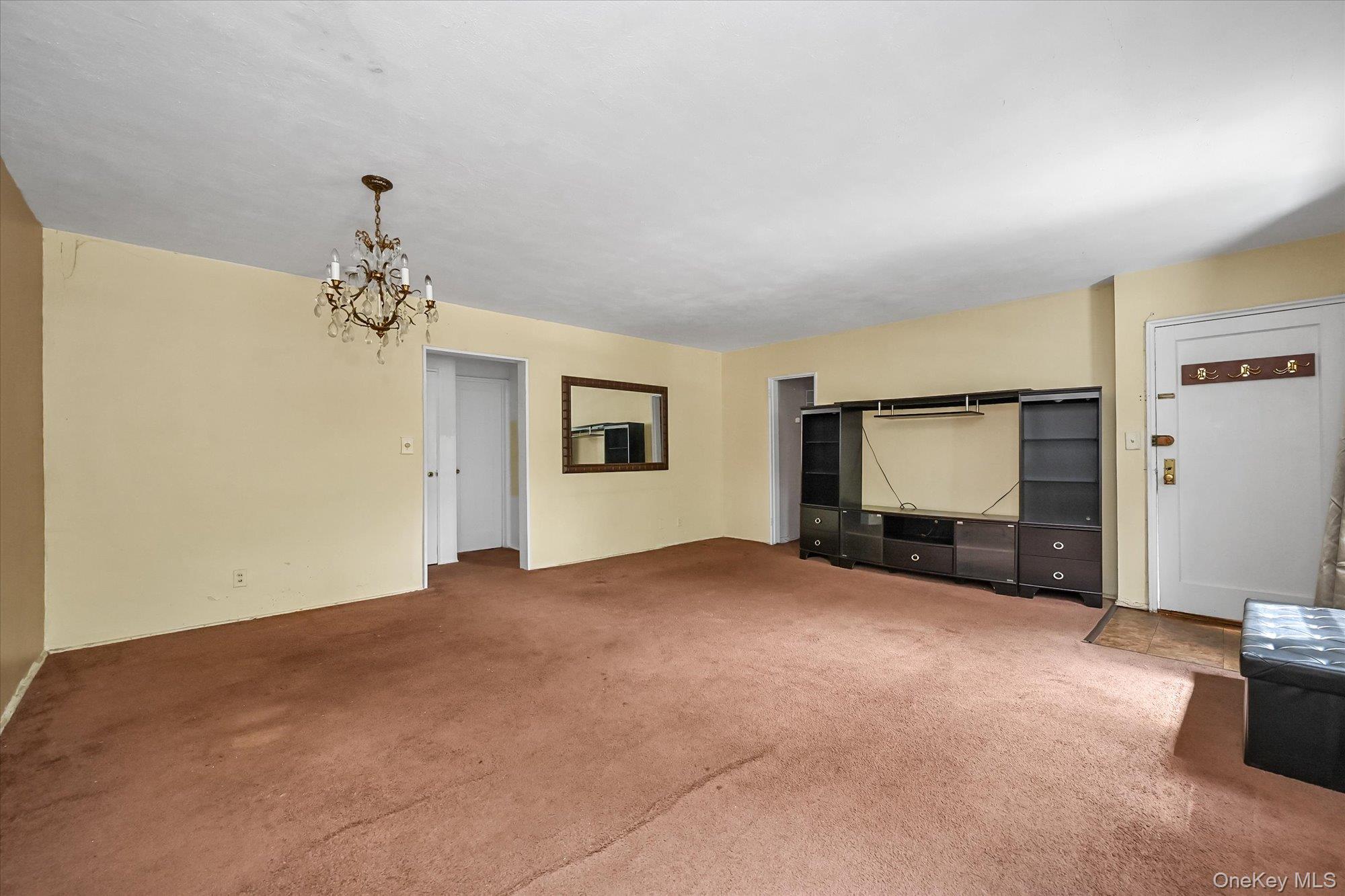 16051 17th Avenue, Unit Lower photo 3