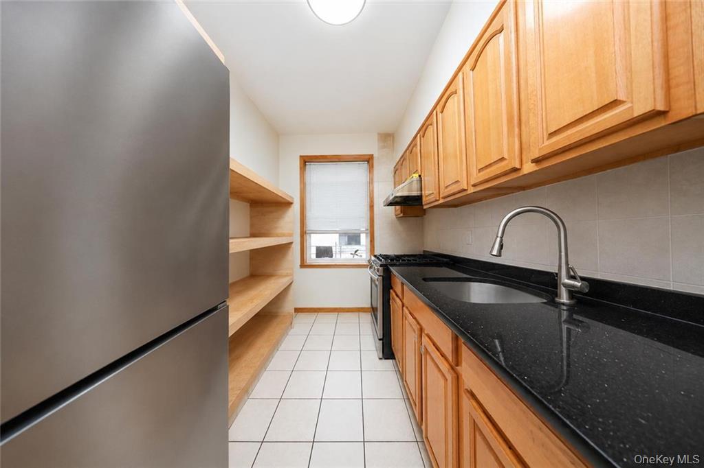 2343 E 22nd Street – For Sale photo 10