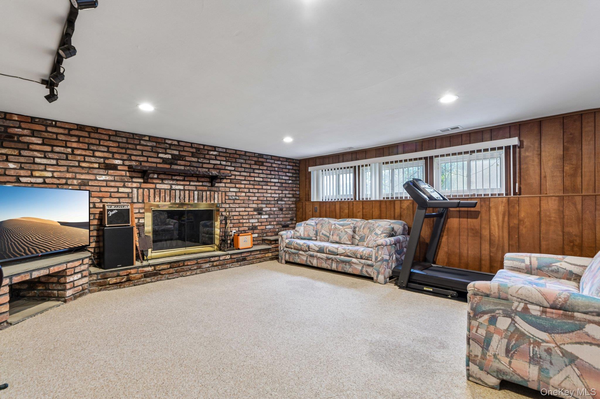 14 Gloria Place – For Sale photo 18