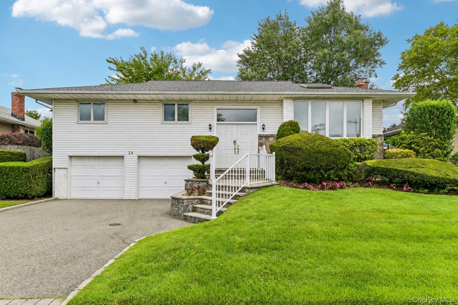14 Gloria Place – For Sale