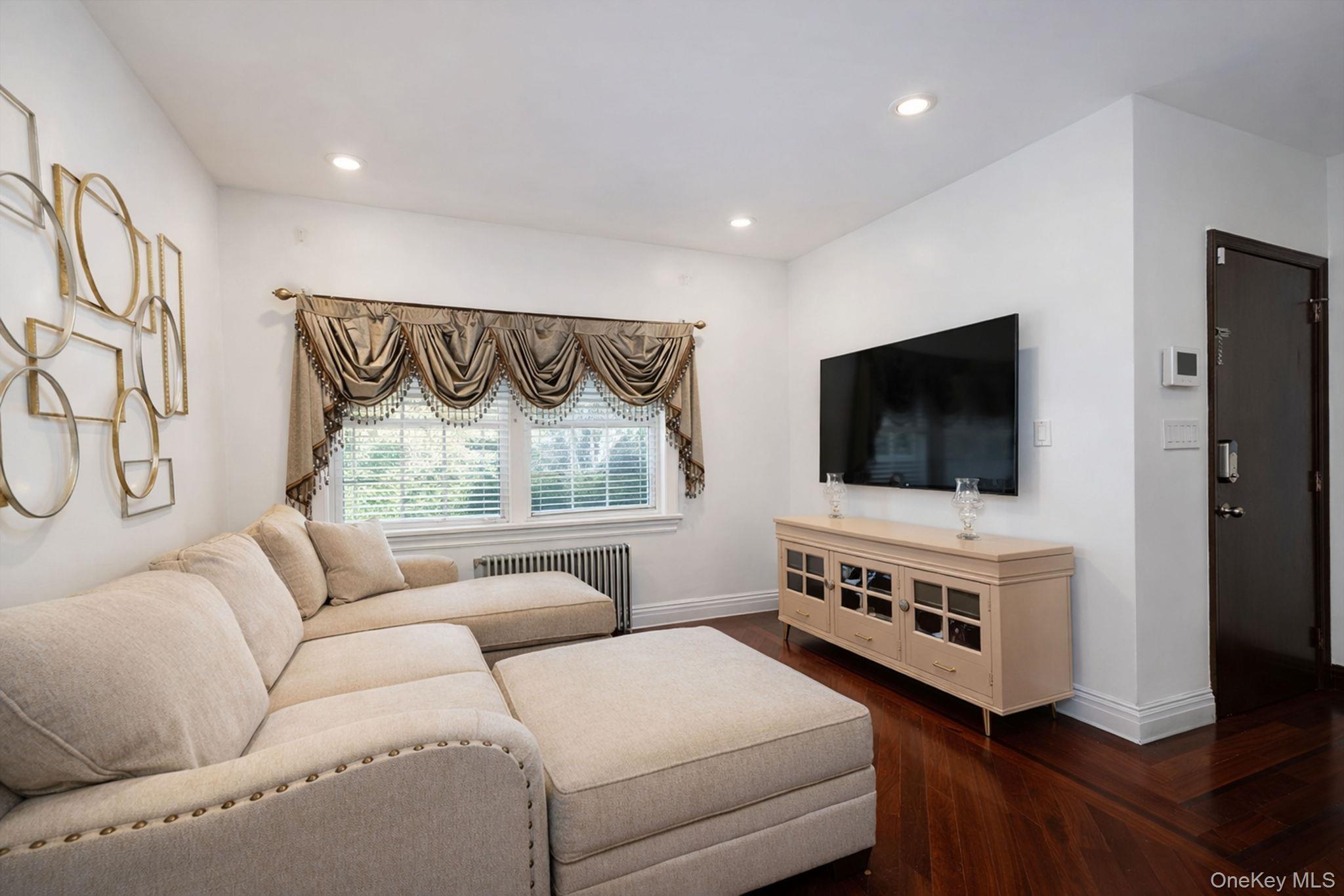 34 Simonson Place – For Sale photo 9