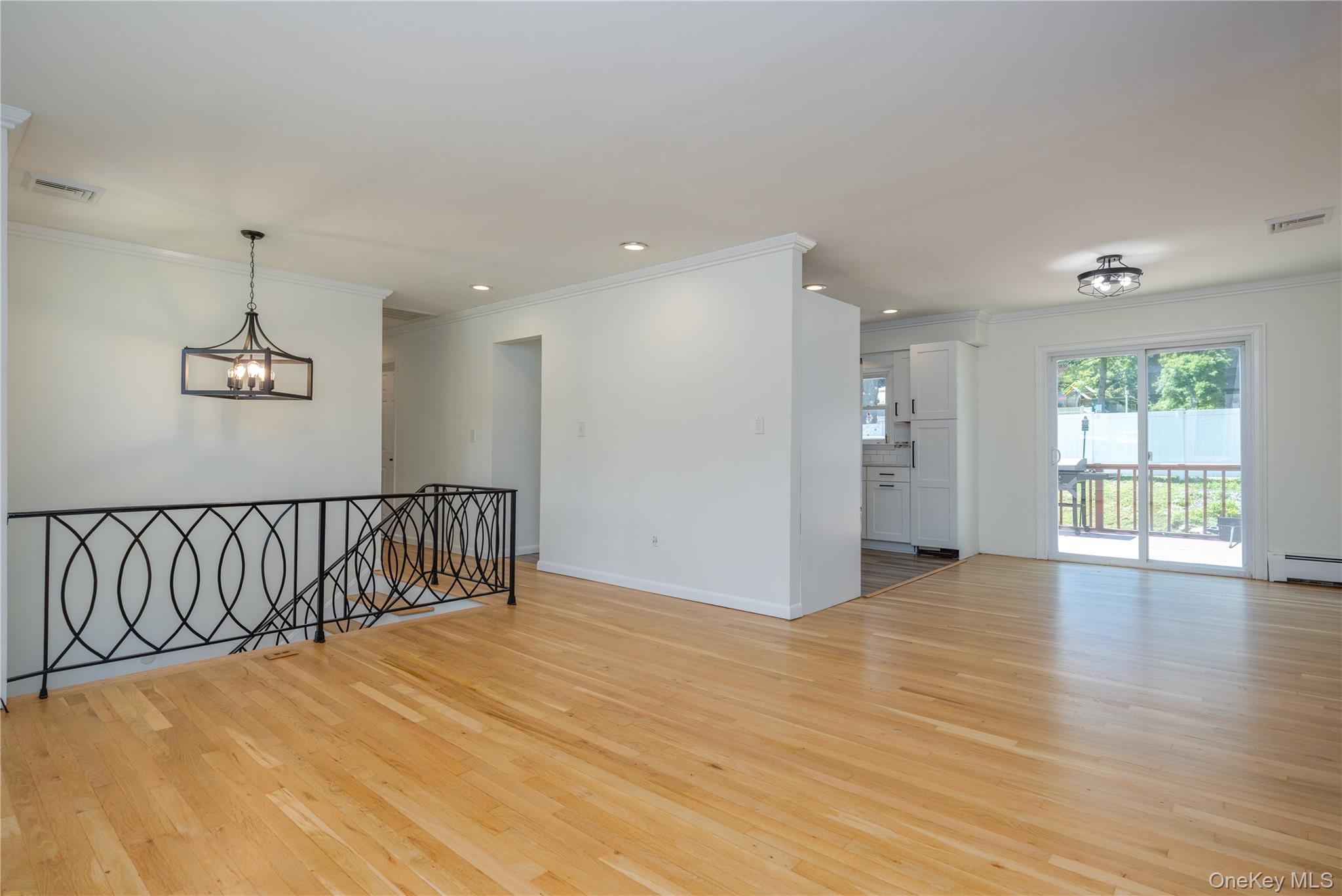 3709 Foothill Street – For Sale photo 11