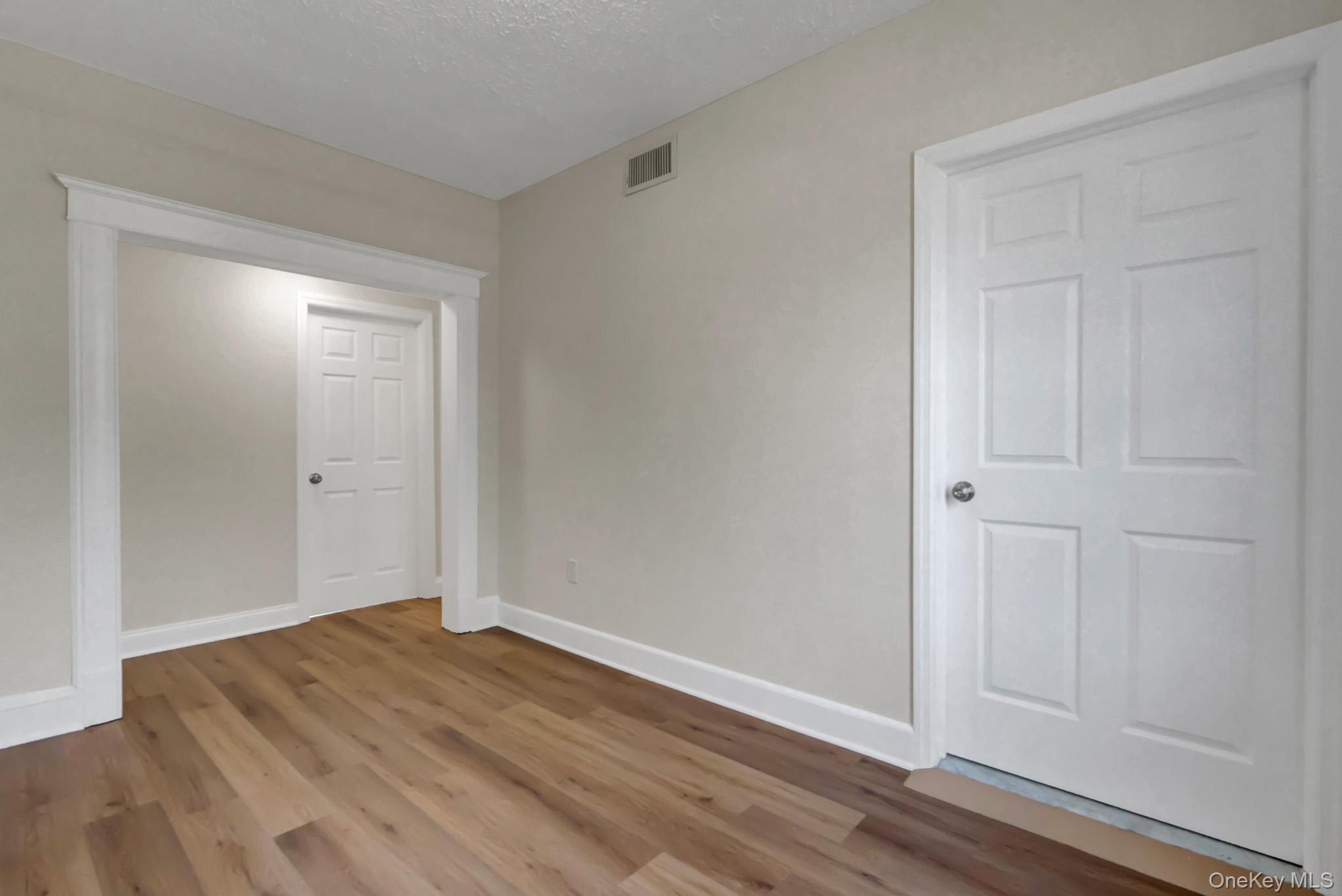 5 Columbia Street – For Sale photo 11