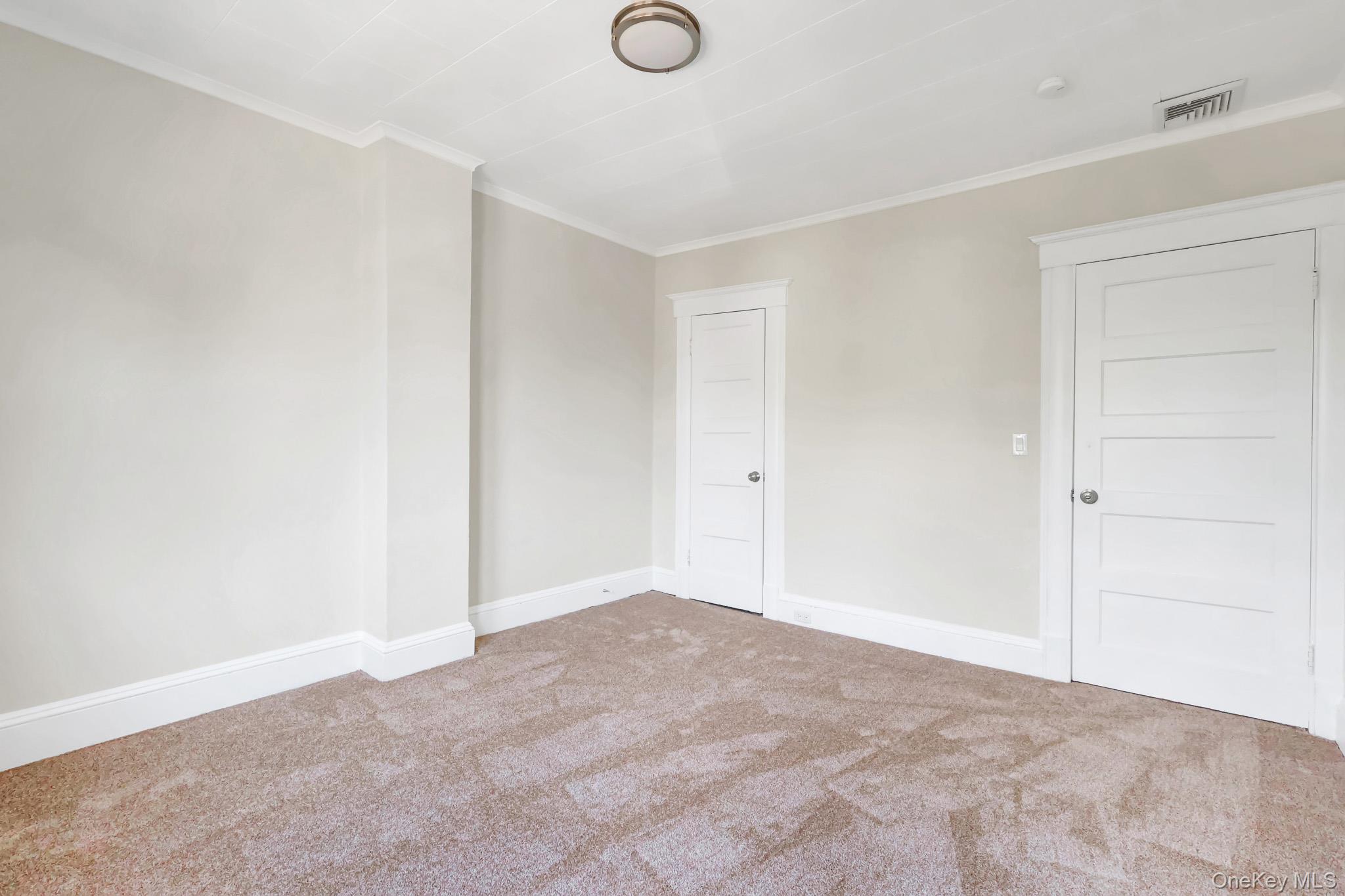 5 Columbia Street – For Sale photo 22