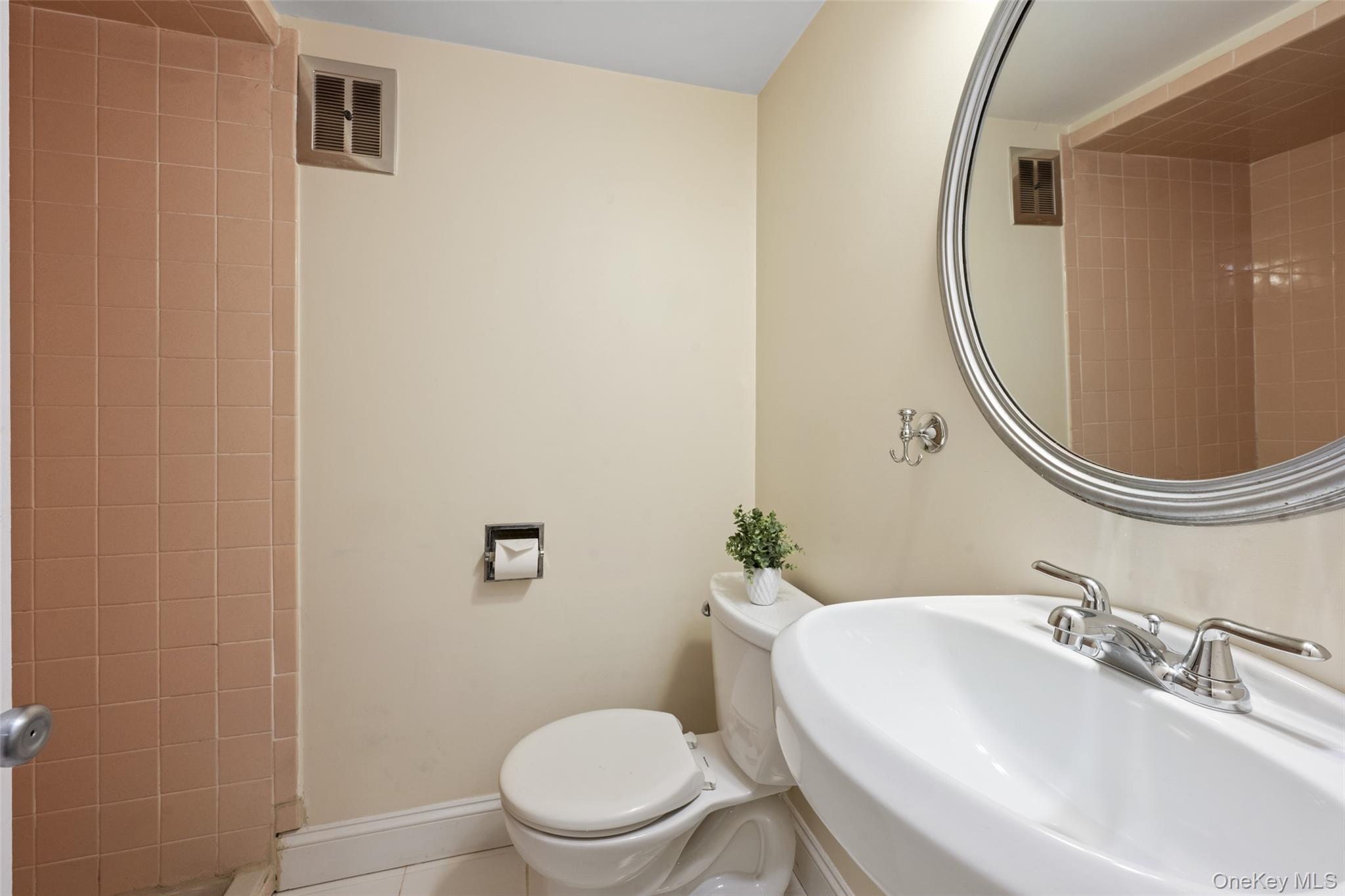 26 Powderhorn Road – For Sale photo 35
