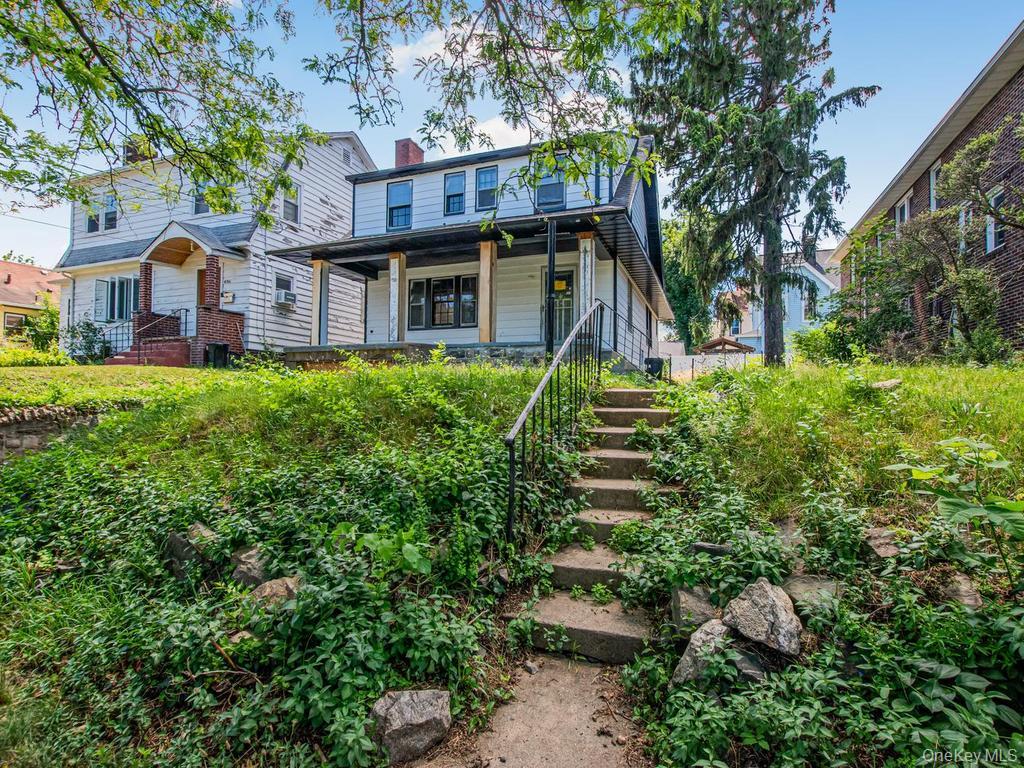 484 E 5th Street – For Sale photo 3