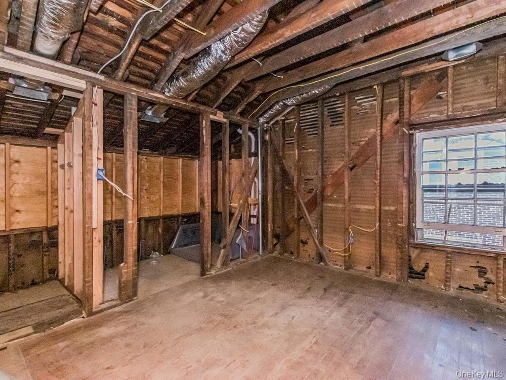 484 E 5th Street – For Sale photo 10