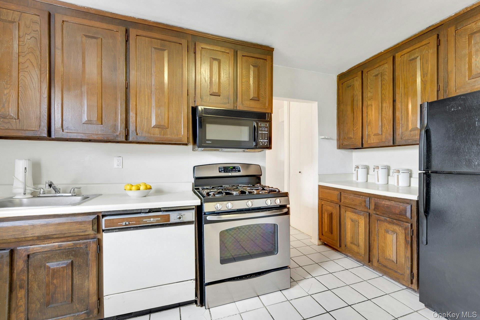 11 Balint Drive, Unit 745 photo 12