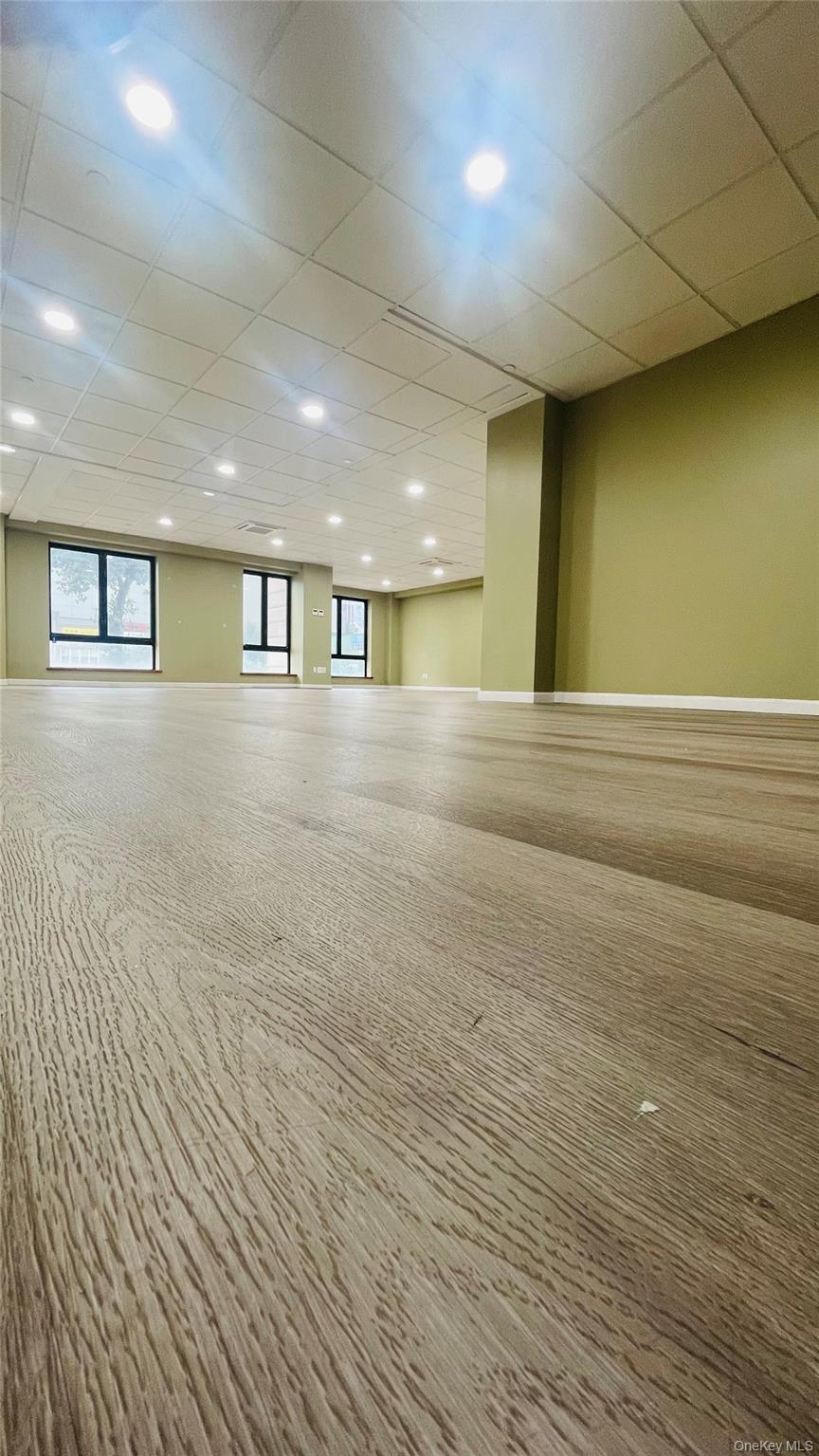 13517 Northern Boulevard, Unit 2C photo 5
