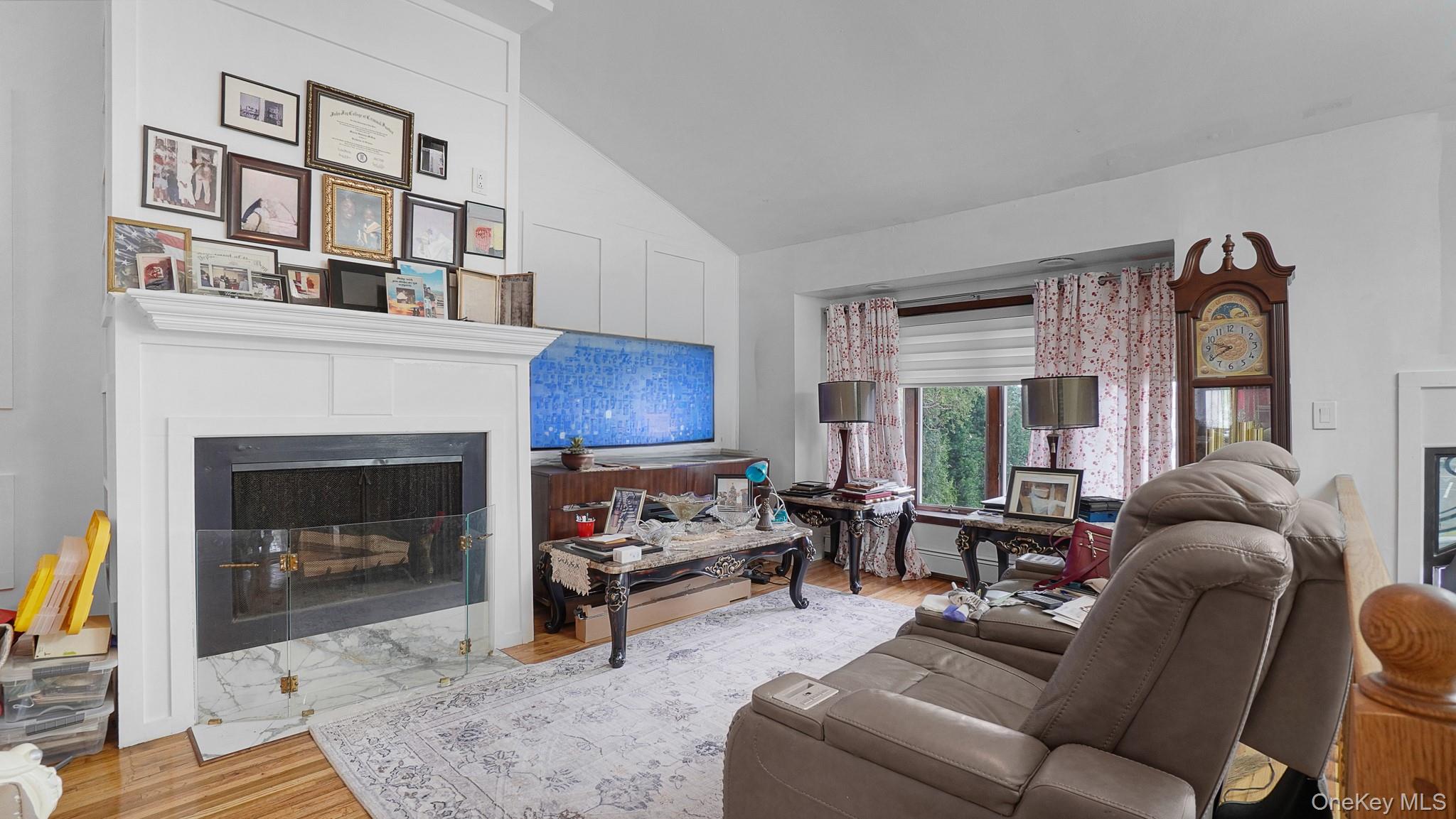 2694 Dorothy Street – For Sale