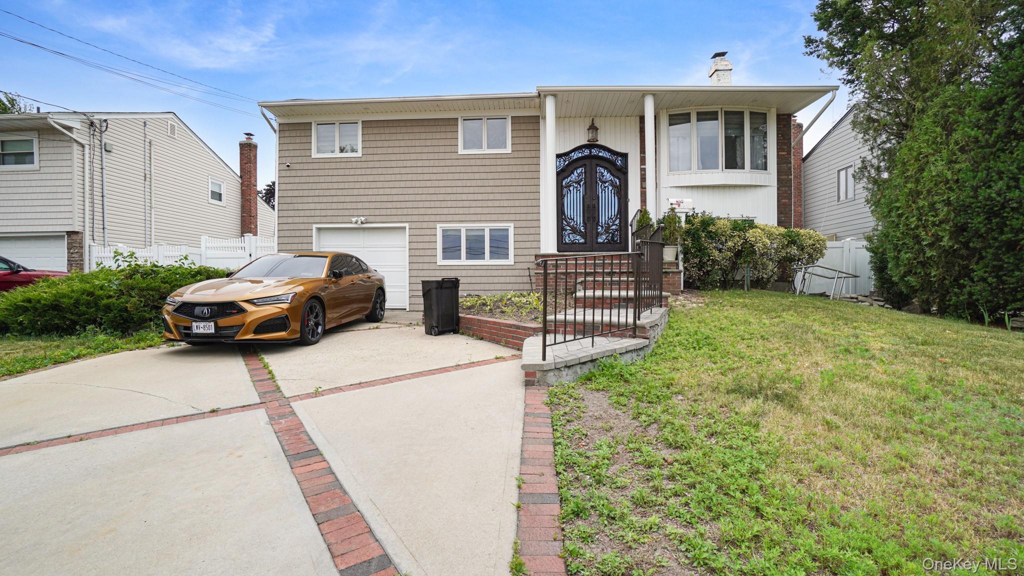 2694 Dorothy Street – For Sale photo 2