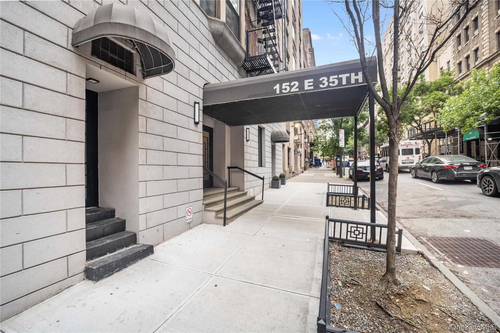 152 E 35th Street, Unit 5H photo 2