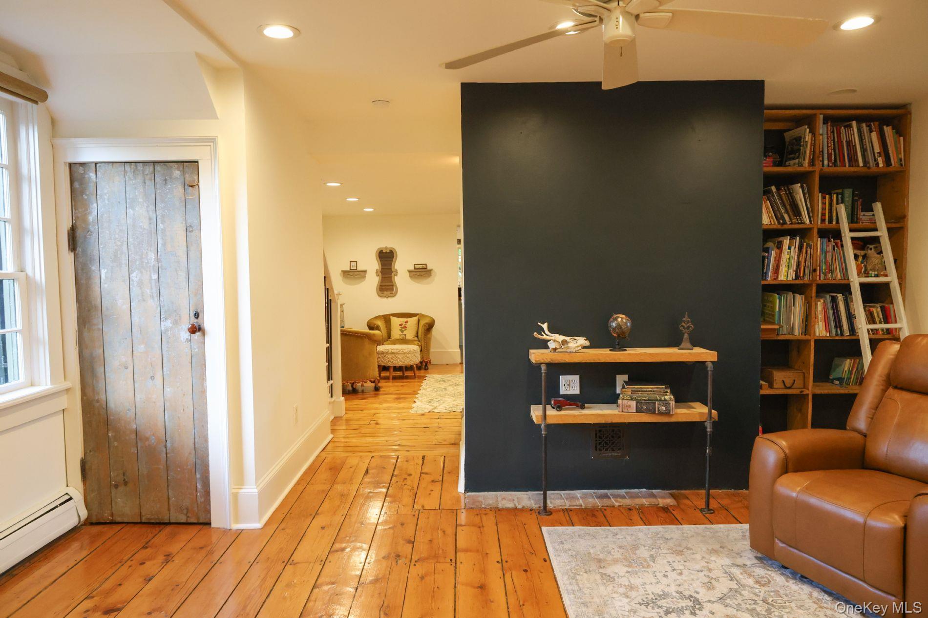 5012 Albany Post – For Sale photo 25