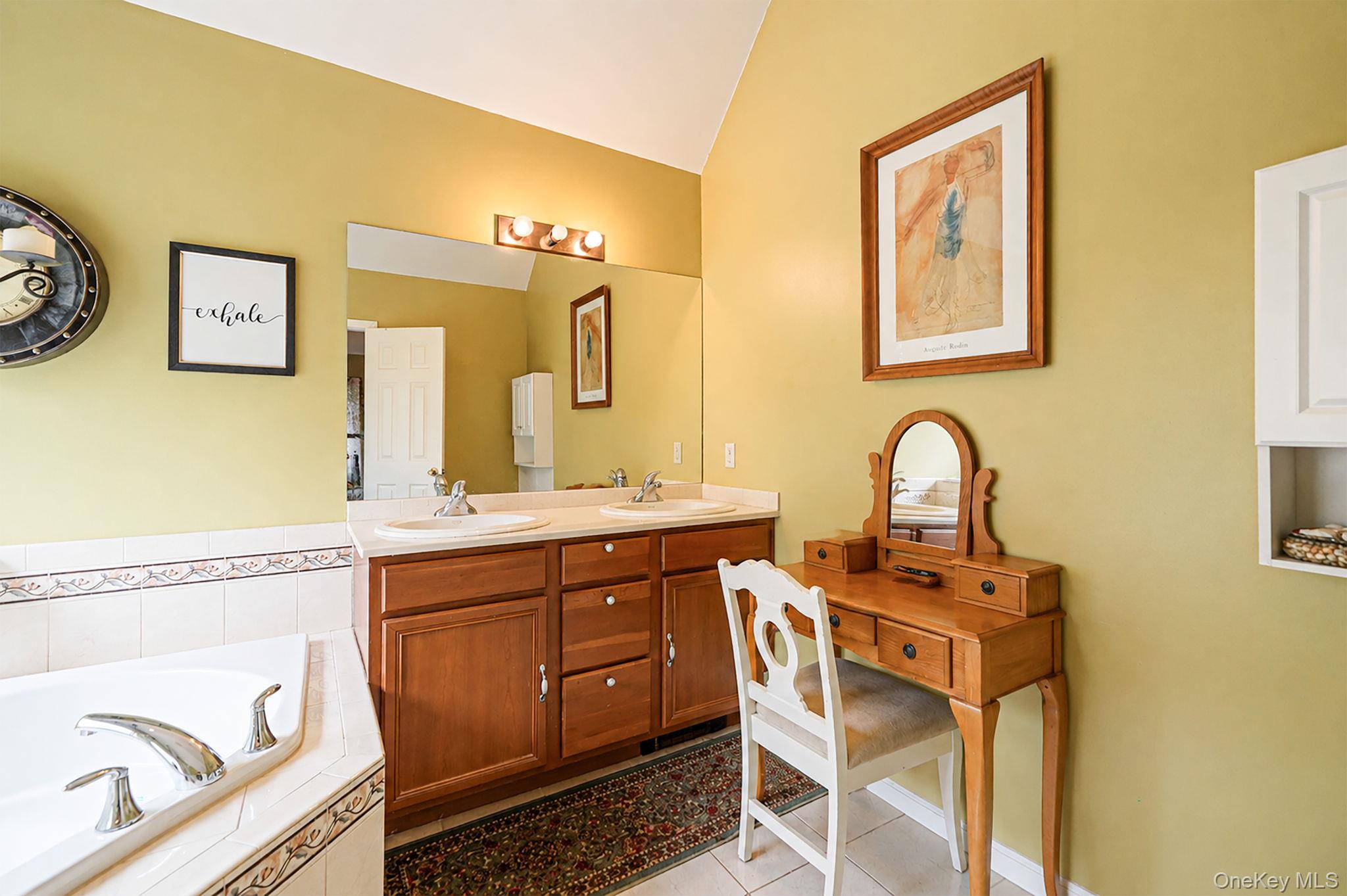 17 Holmes Avenue – For Sale photo 19