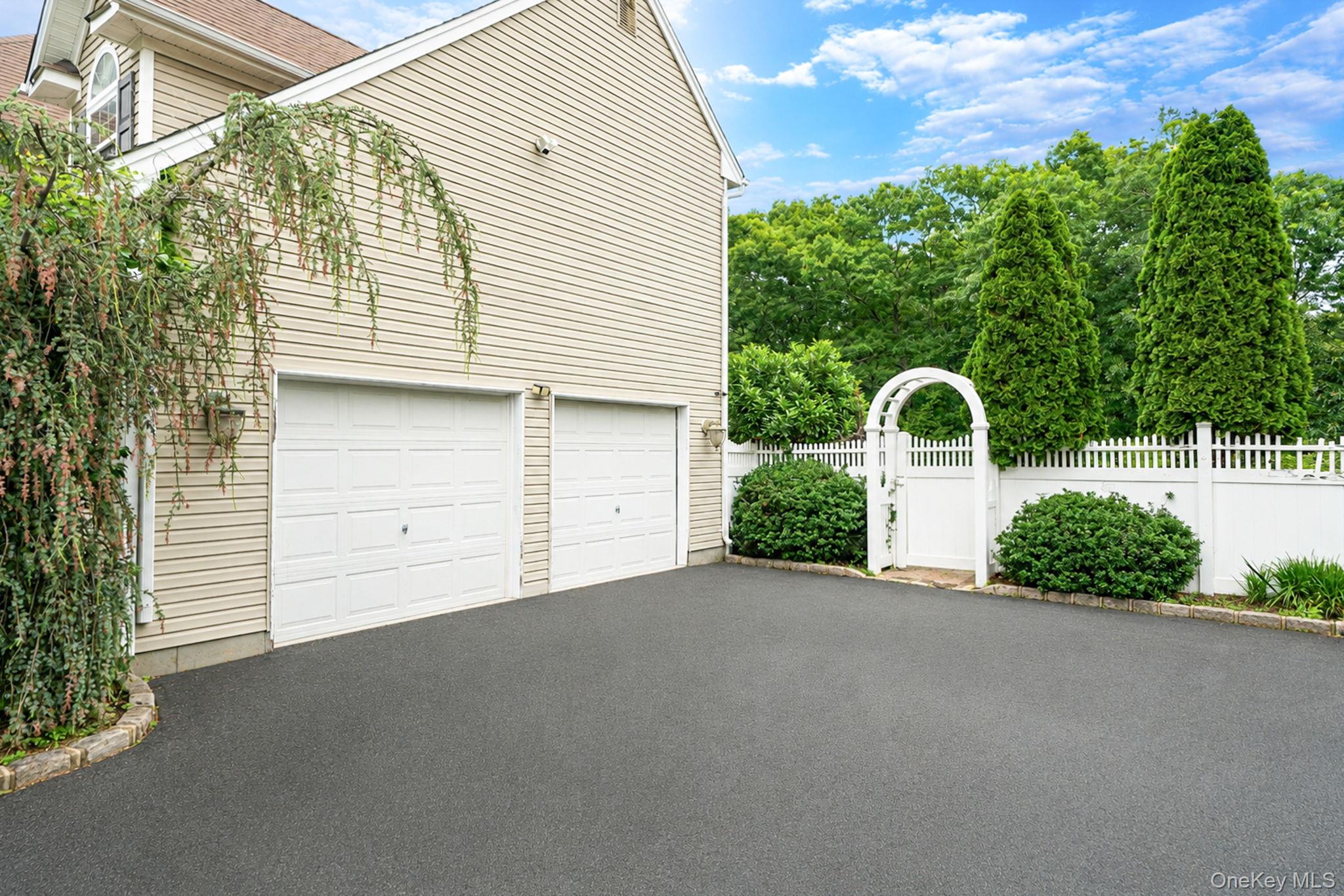 17 Holmes Avenue – For Sale photo 32