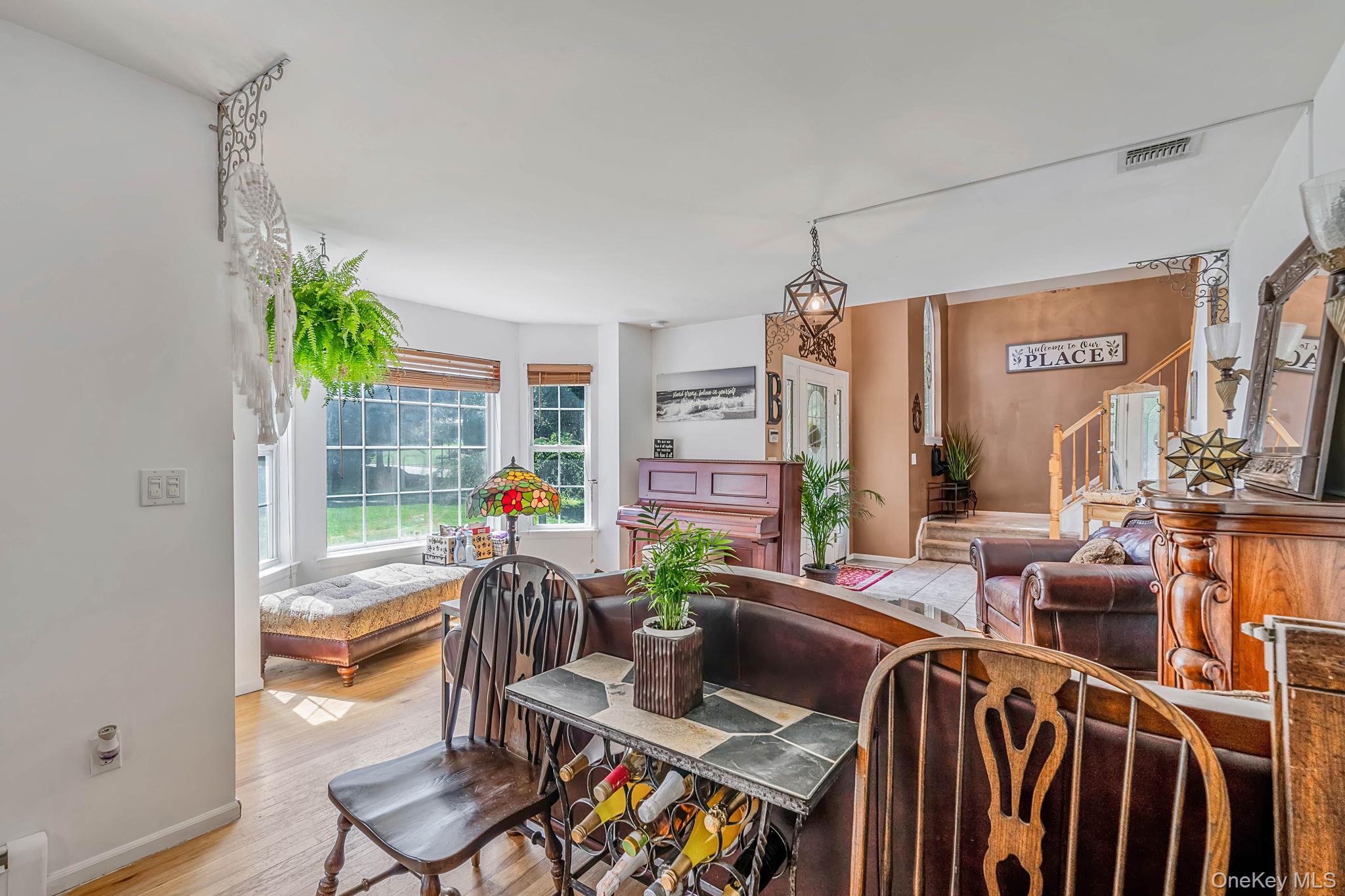 17 Holmes Avenue – For Sale photo 5
