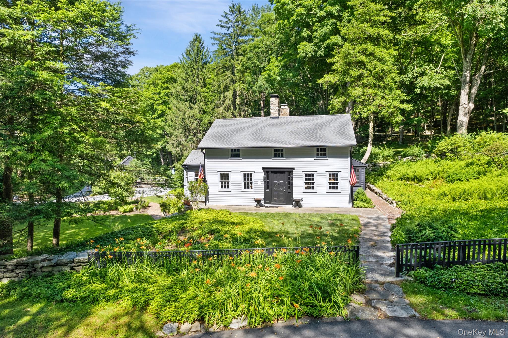 35 Old Snake Hill Road – For Sale photo 2
