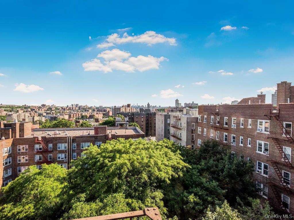 3840 Greystone Avenue, Unit 6P photo 12