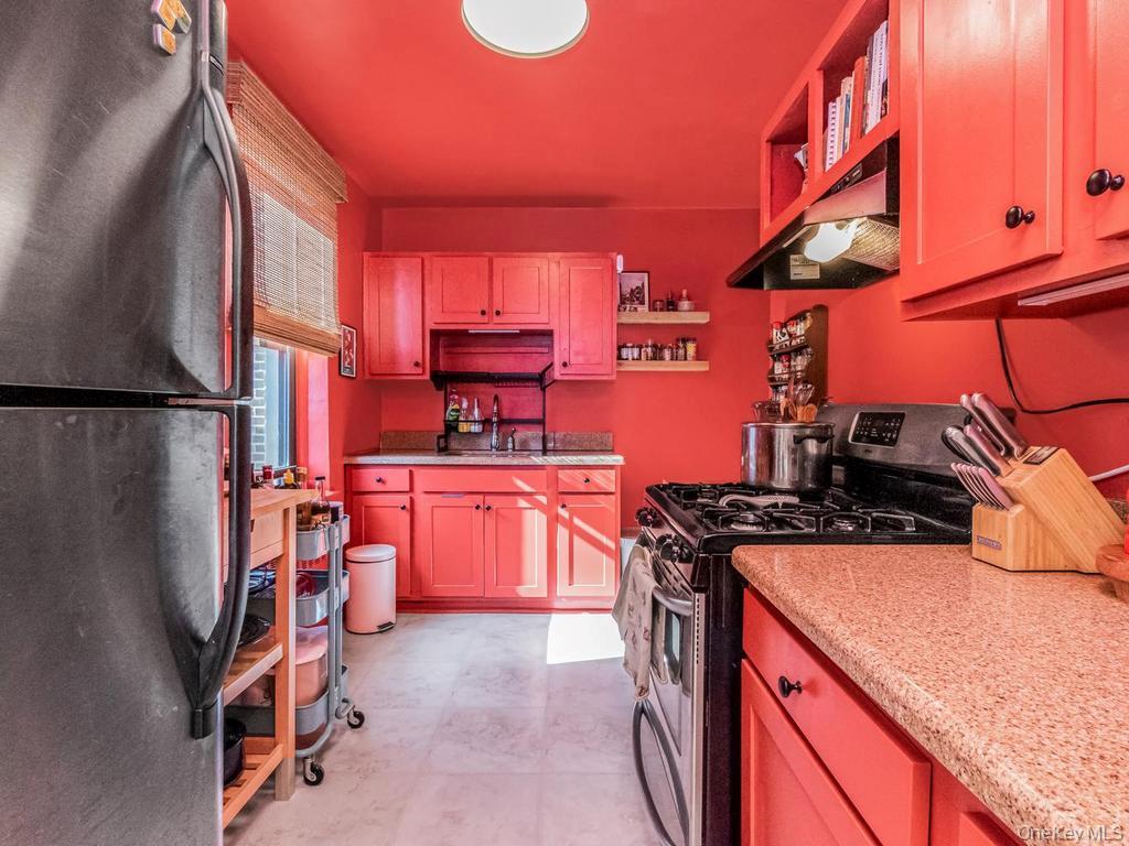 3840 Greystone Avenue, Unit 6P photo 7