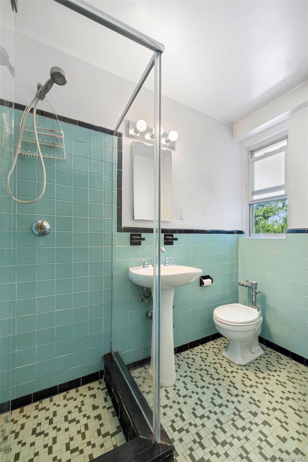 3135 Johnson Avenue, Unit 11C photo 9