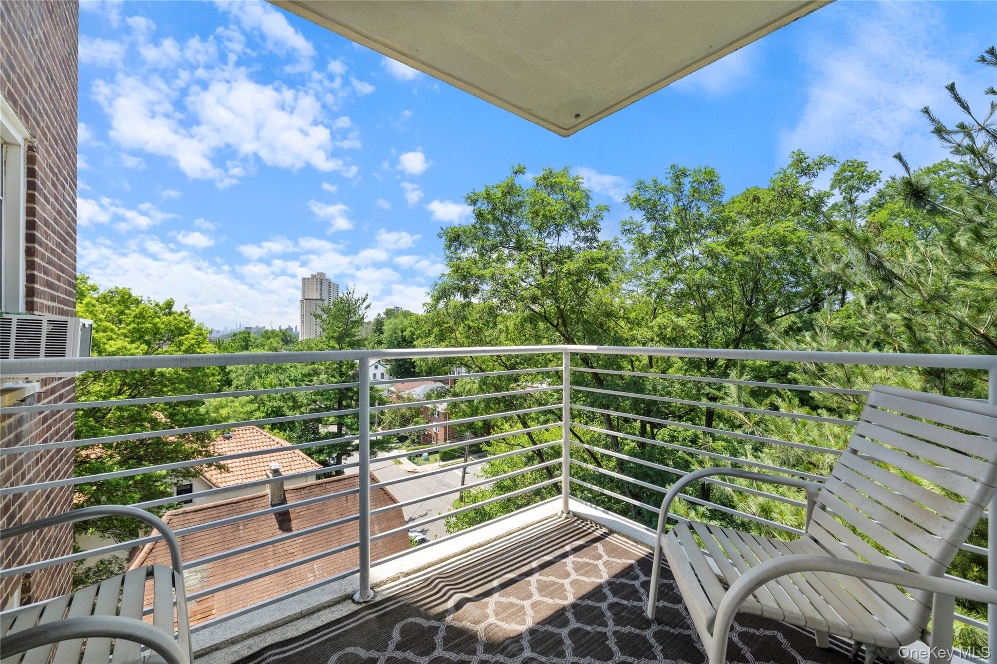 3135 Johnson Avenue, Unit 11C photo 10