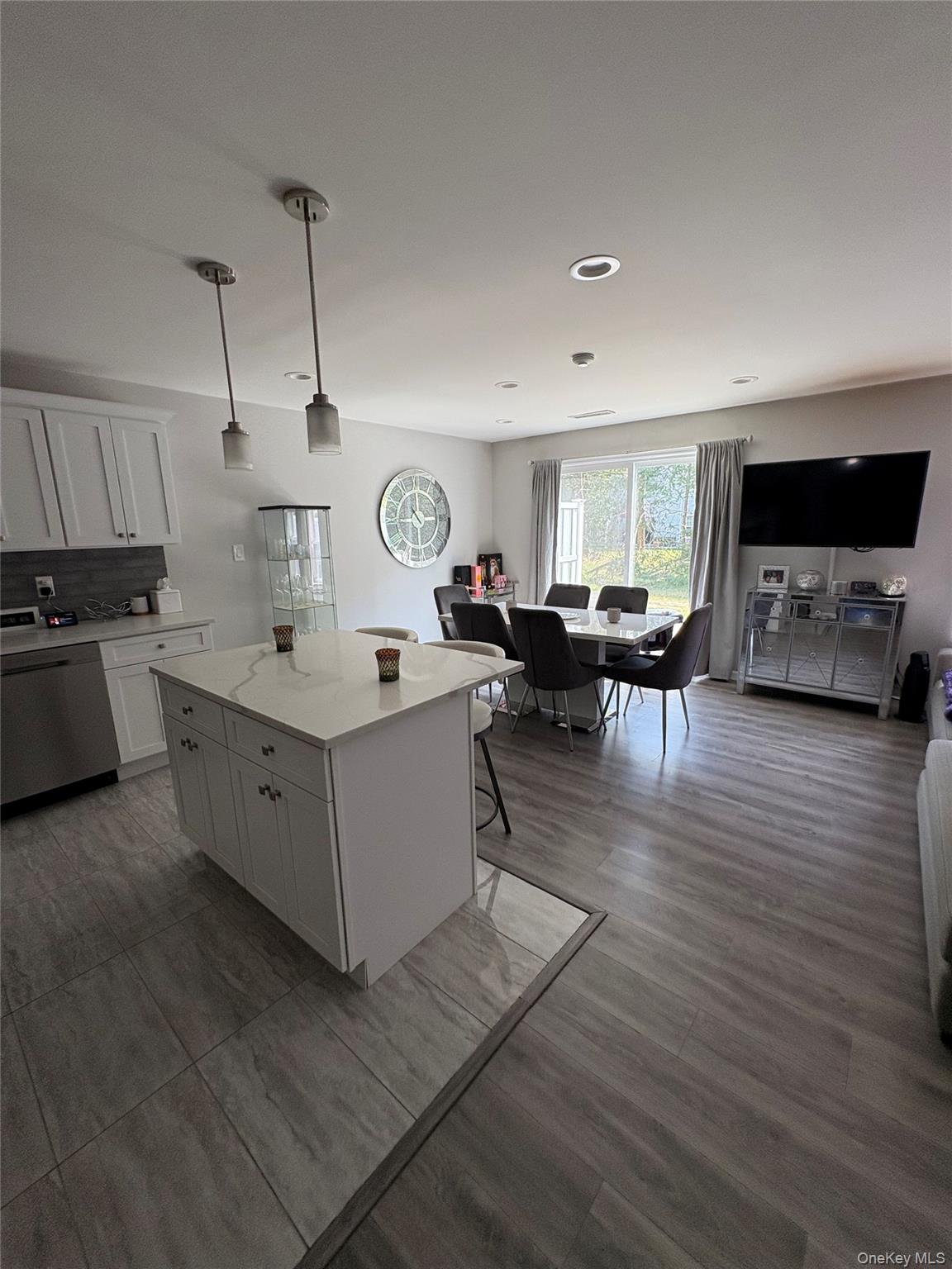 1307 Sara Circle – For Sale photo 5