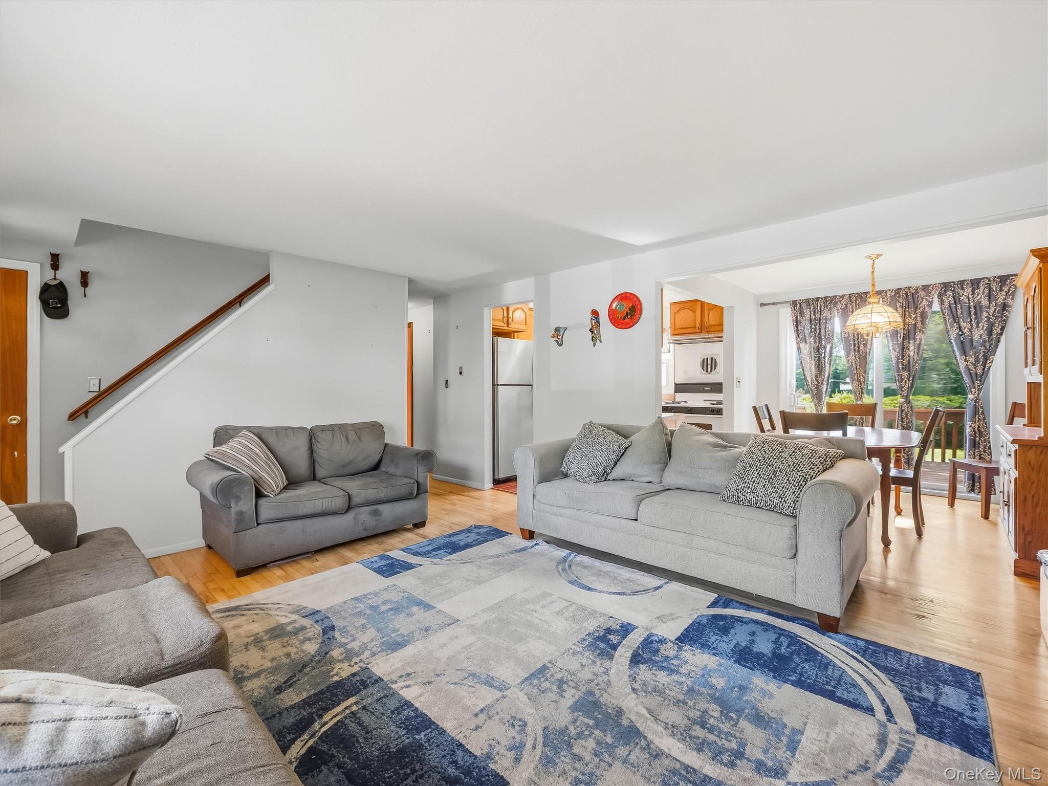 11 Hollow Drive – For Sale photo 7