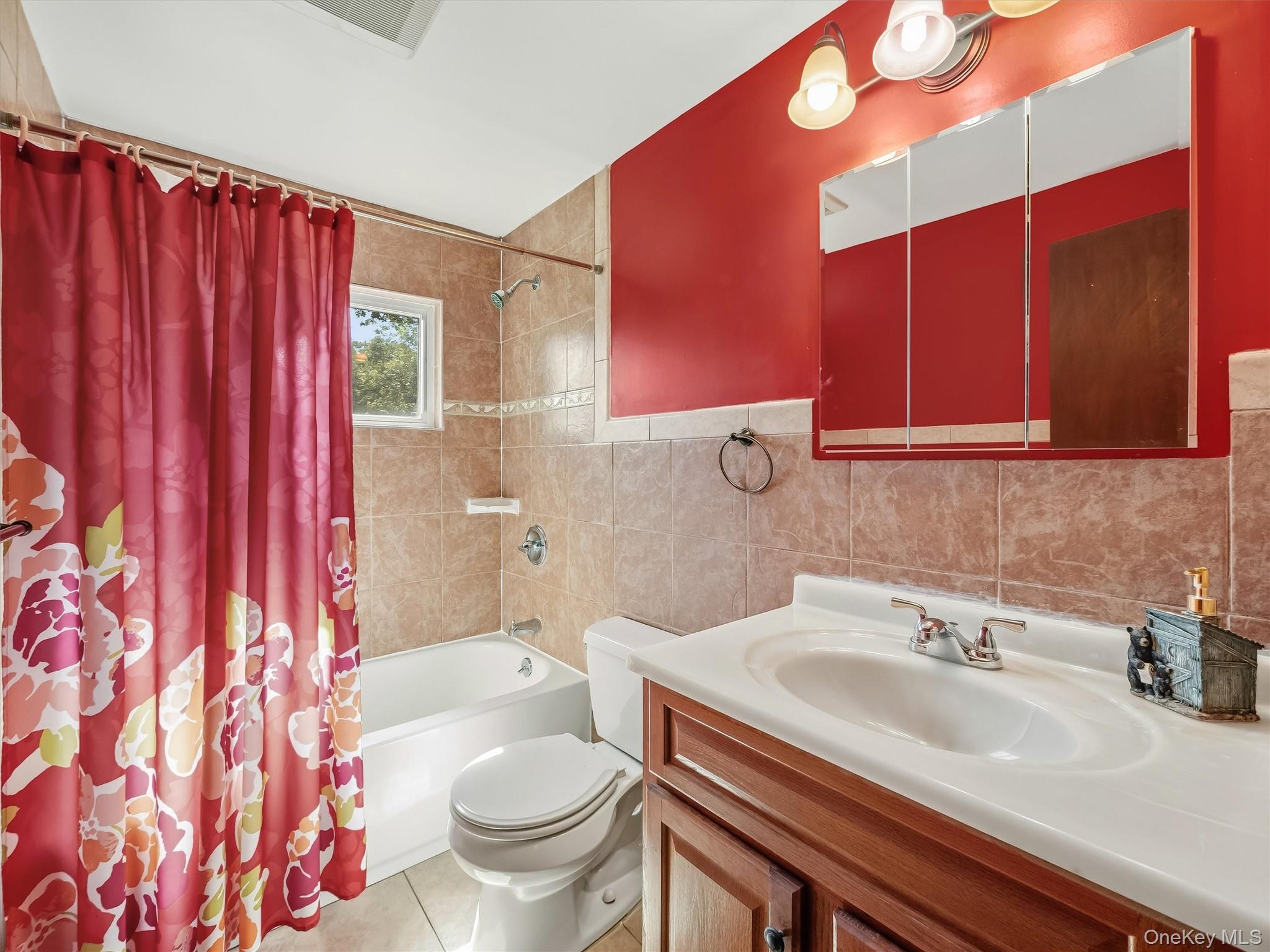 11 Hollow Drive – For Sale photo 18