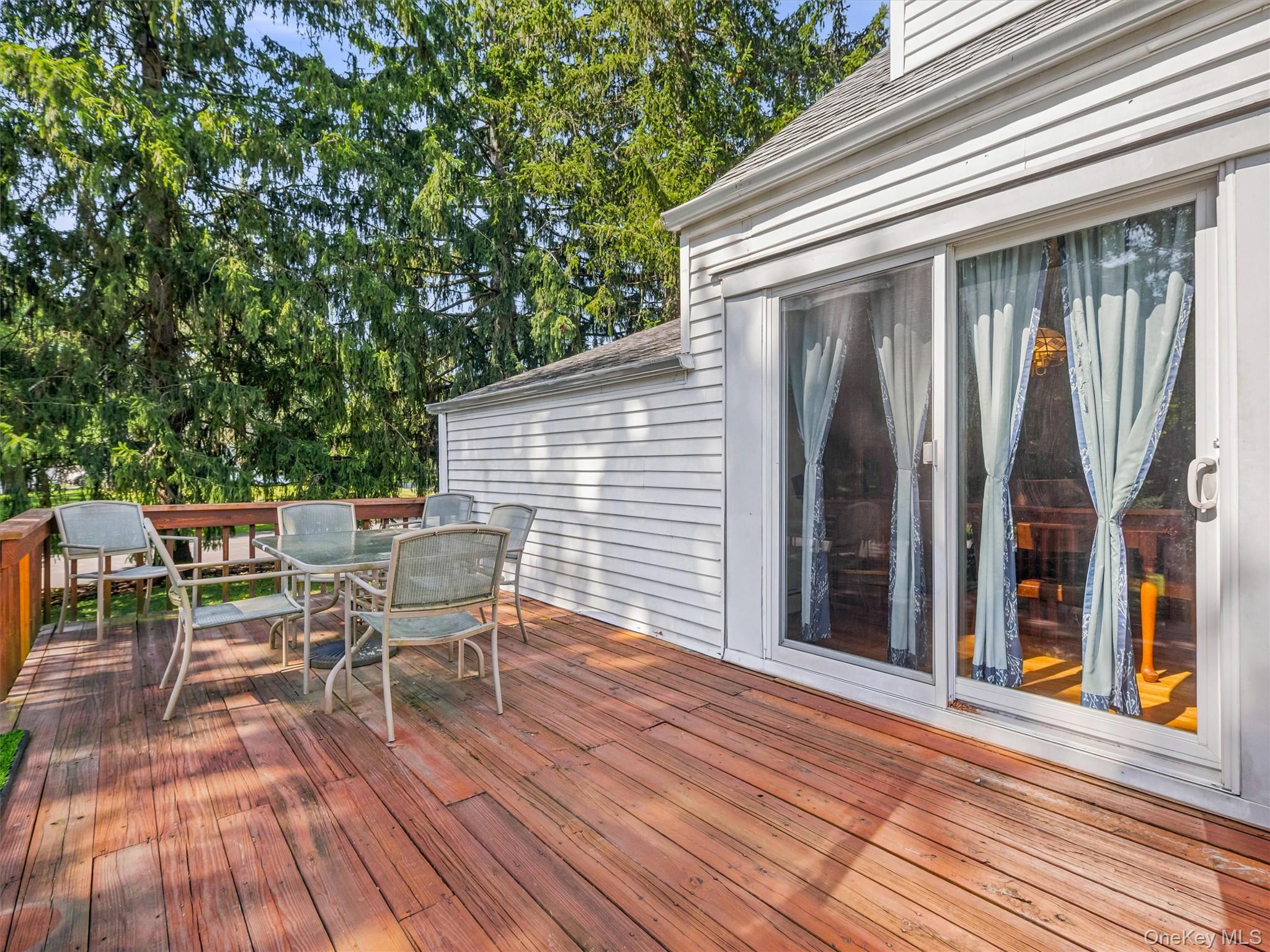 11 Hollow Drive – For Sale photo 28