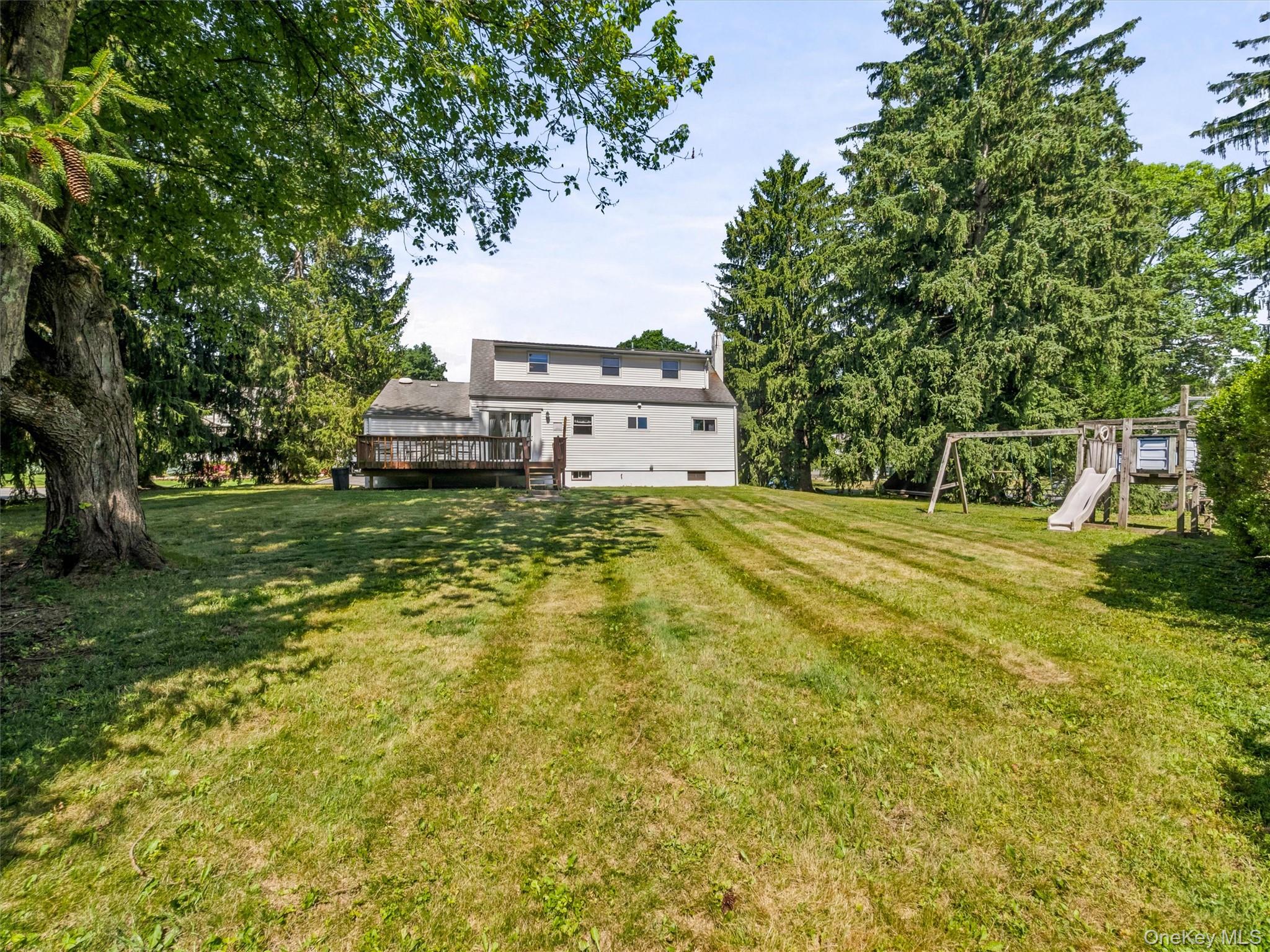 11 Hollow Drive – For Sale photo 34