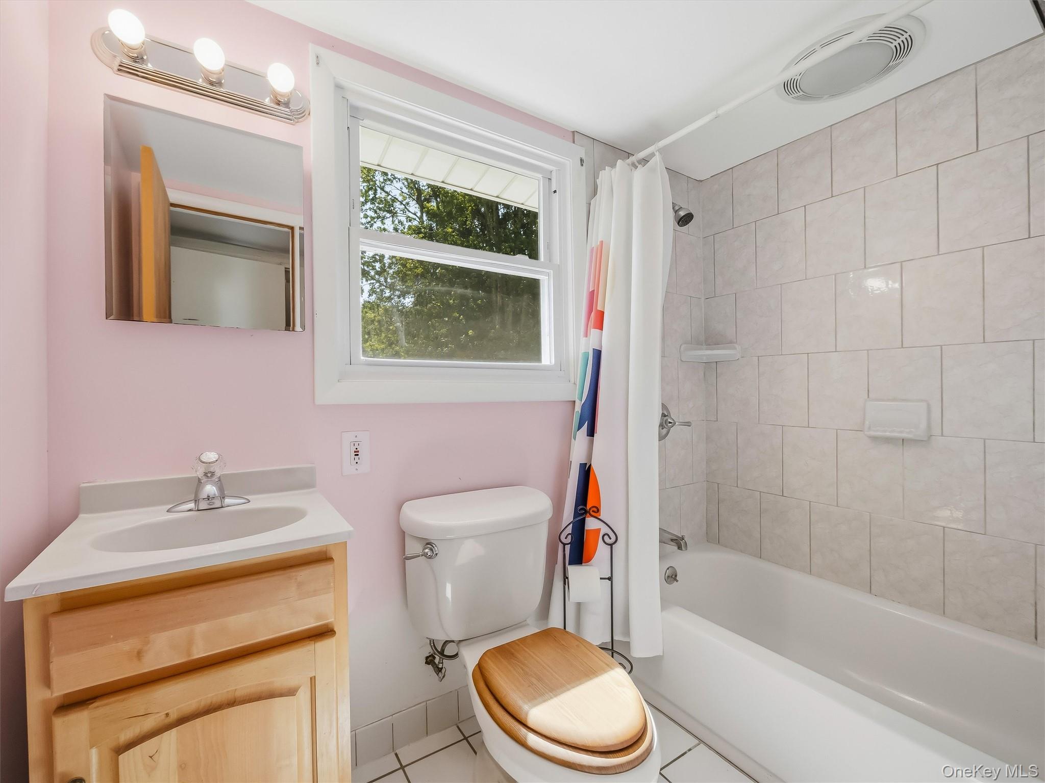 11 Hollow Drive – For Sale photo 25