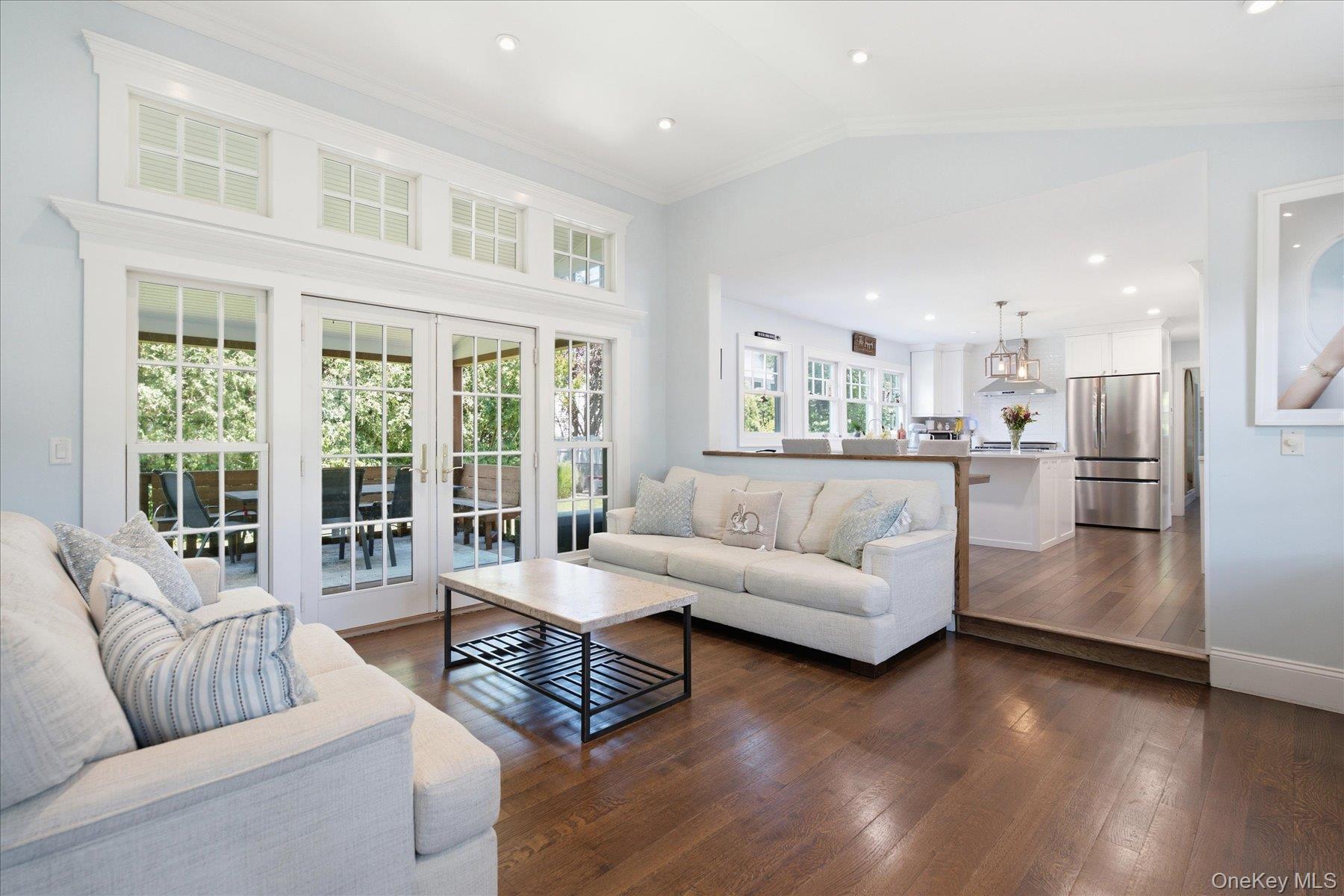 7 Vine Street – For Sale photo 4