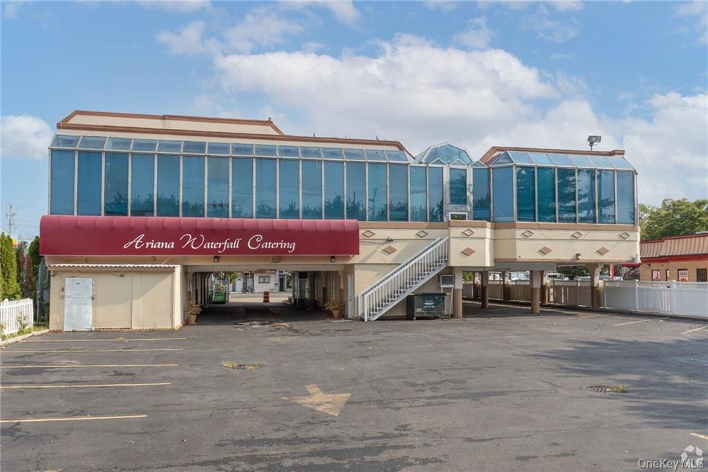 79 Hempstead Turnpike – For Sale photo 5