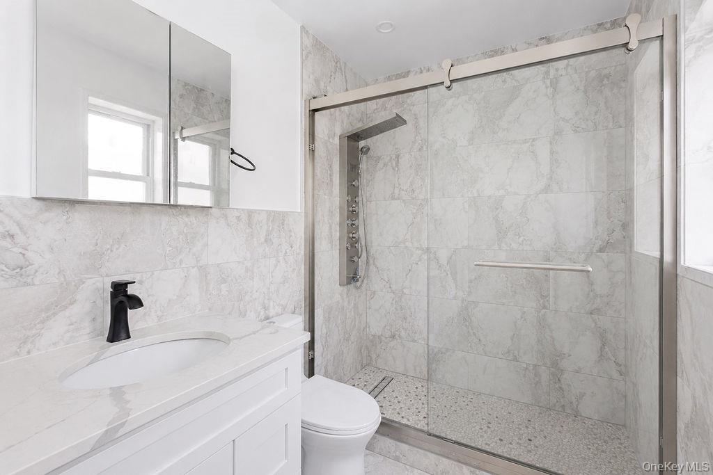 69-19 Elizabeth Avenue – For Sale photo 11