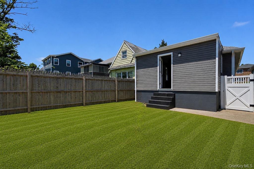 69-19 Elizabeth Avenue – For Sale photo 16