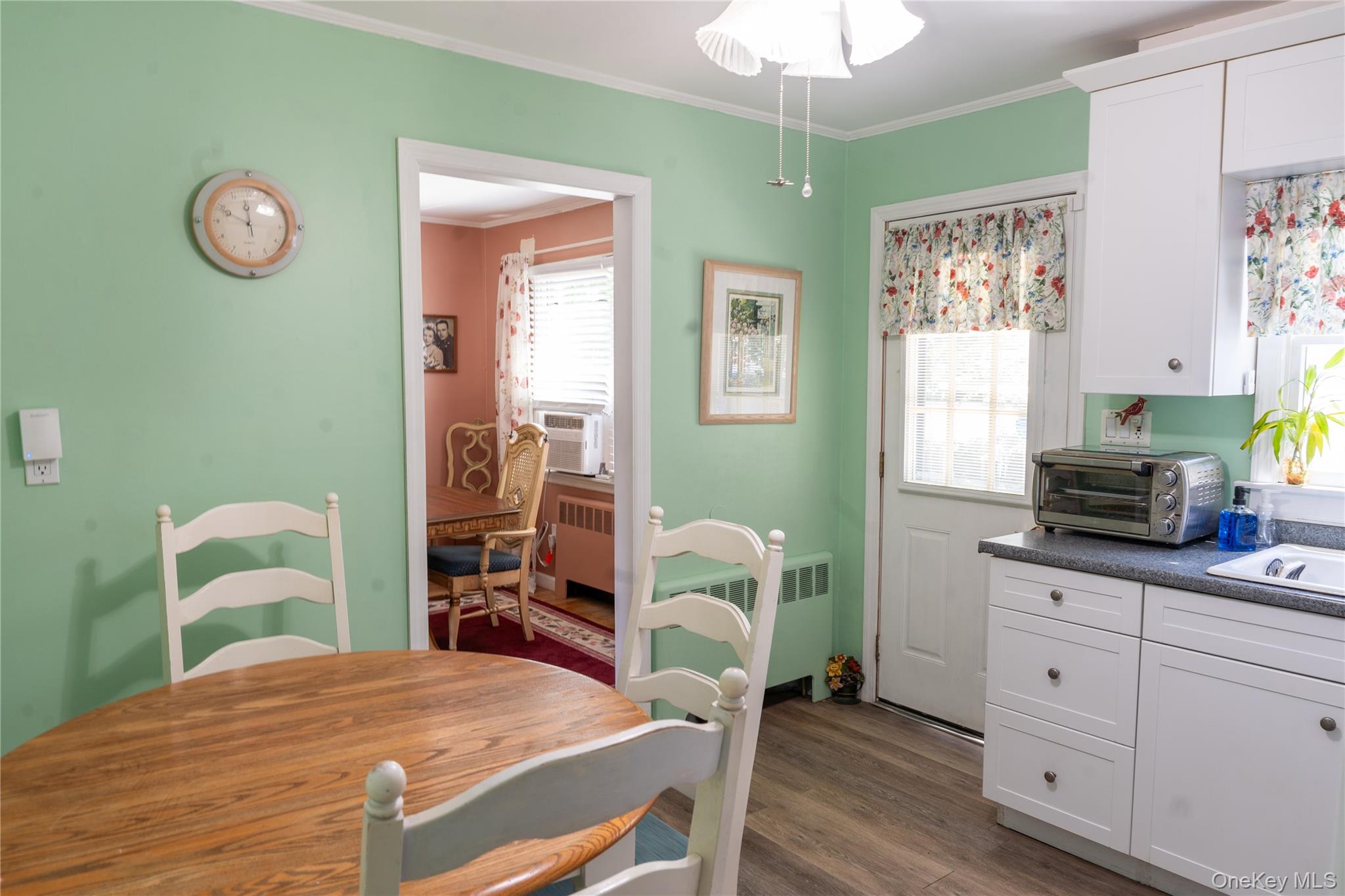 127 Suffolk Avenue – For Sale photo 11