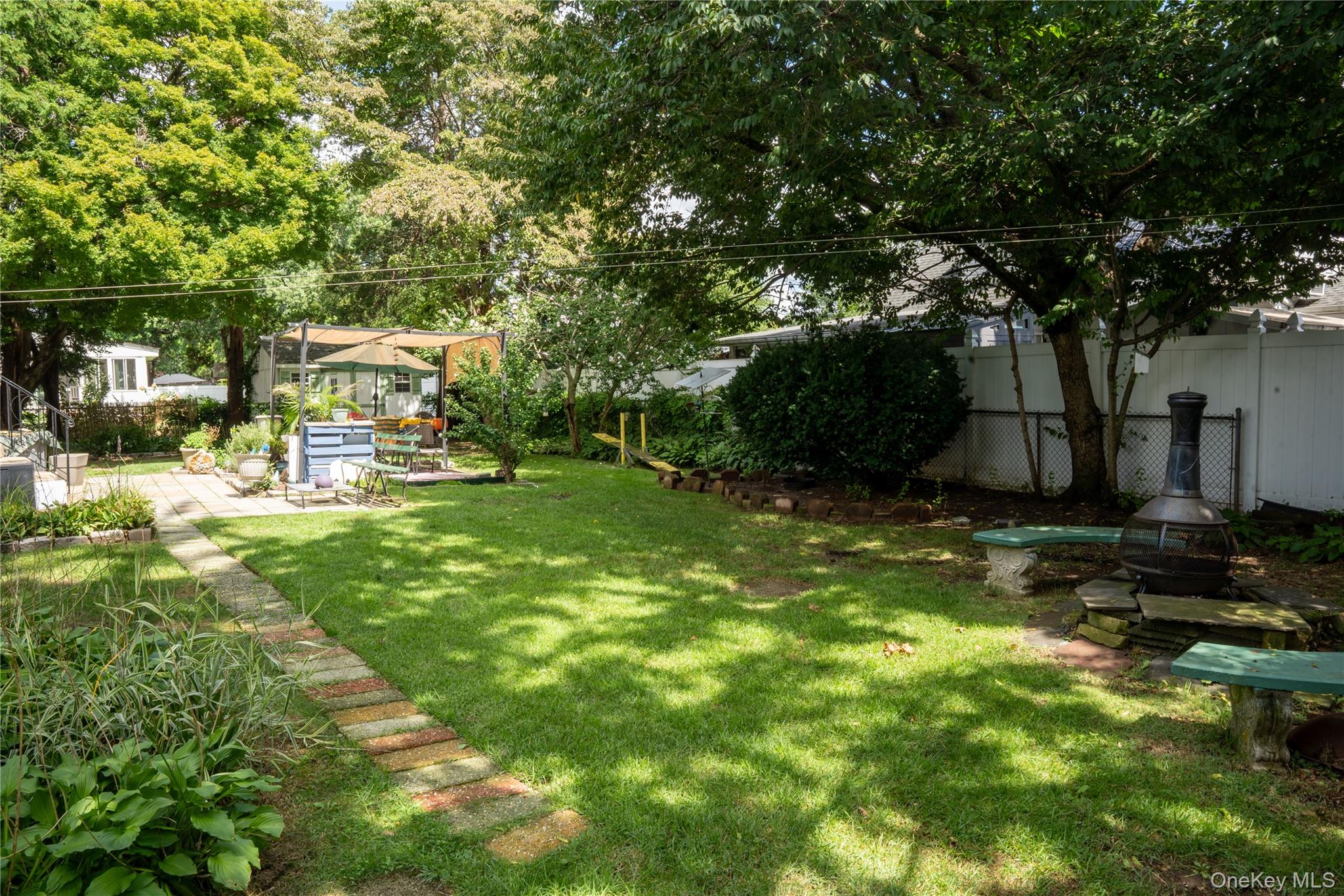 127 Suffolk Avenue – For Sale photo 30