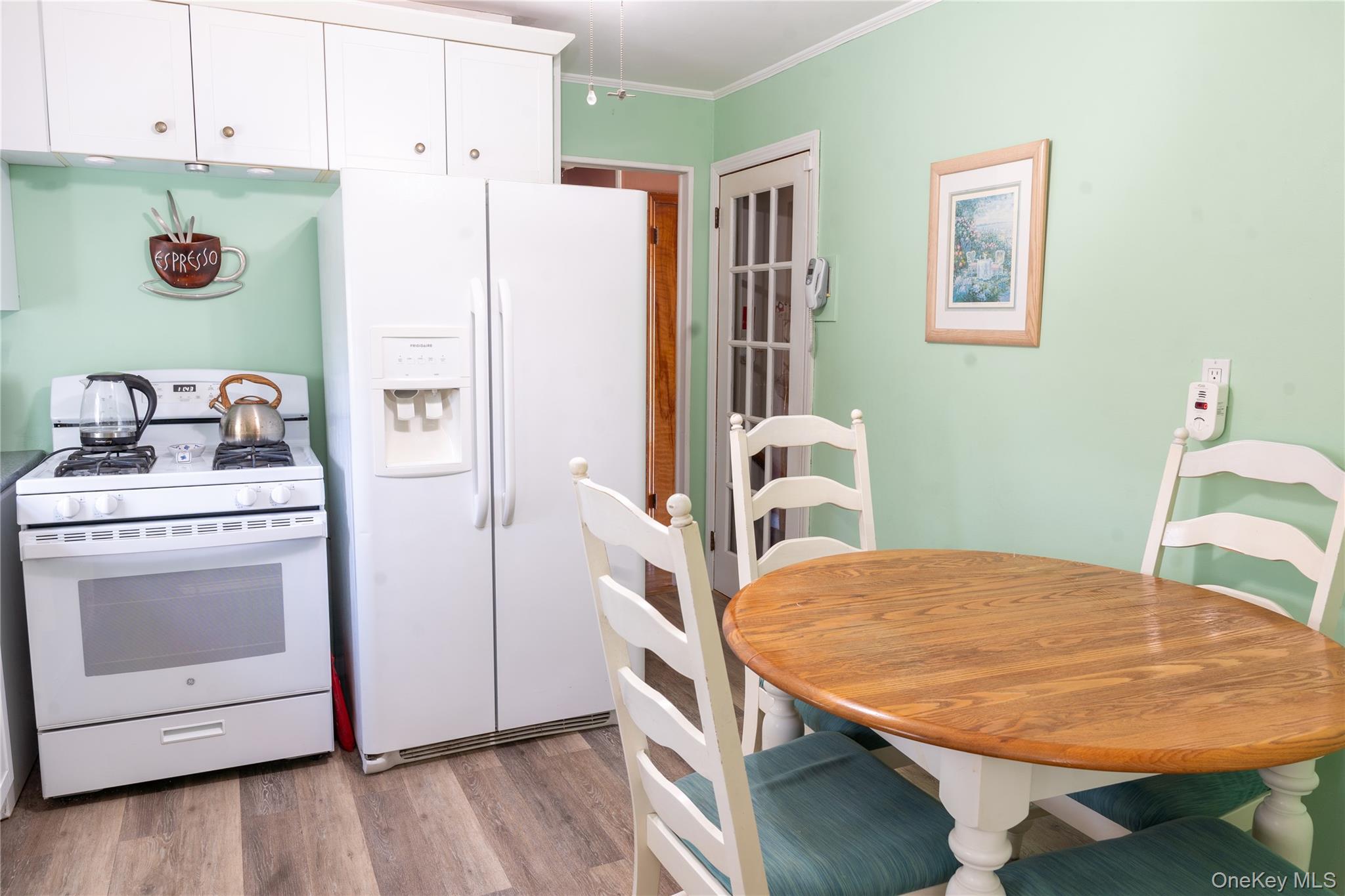 127 Suffolk Avenue – For Sale photo 9