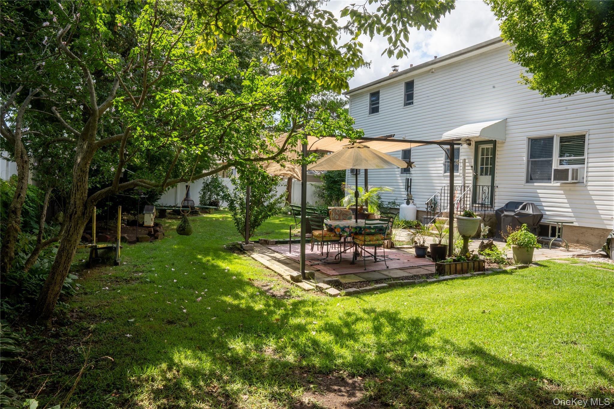 127 Suffolk Avenue – For Sale photo 28