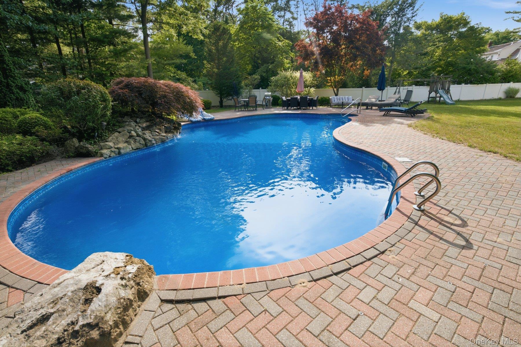 830 Terry Road – For Sale photo 4